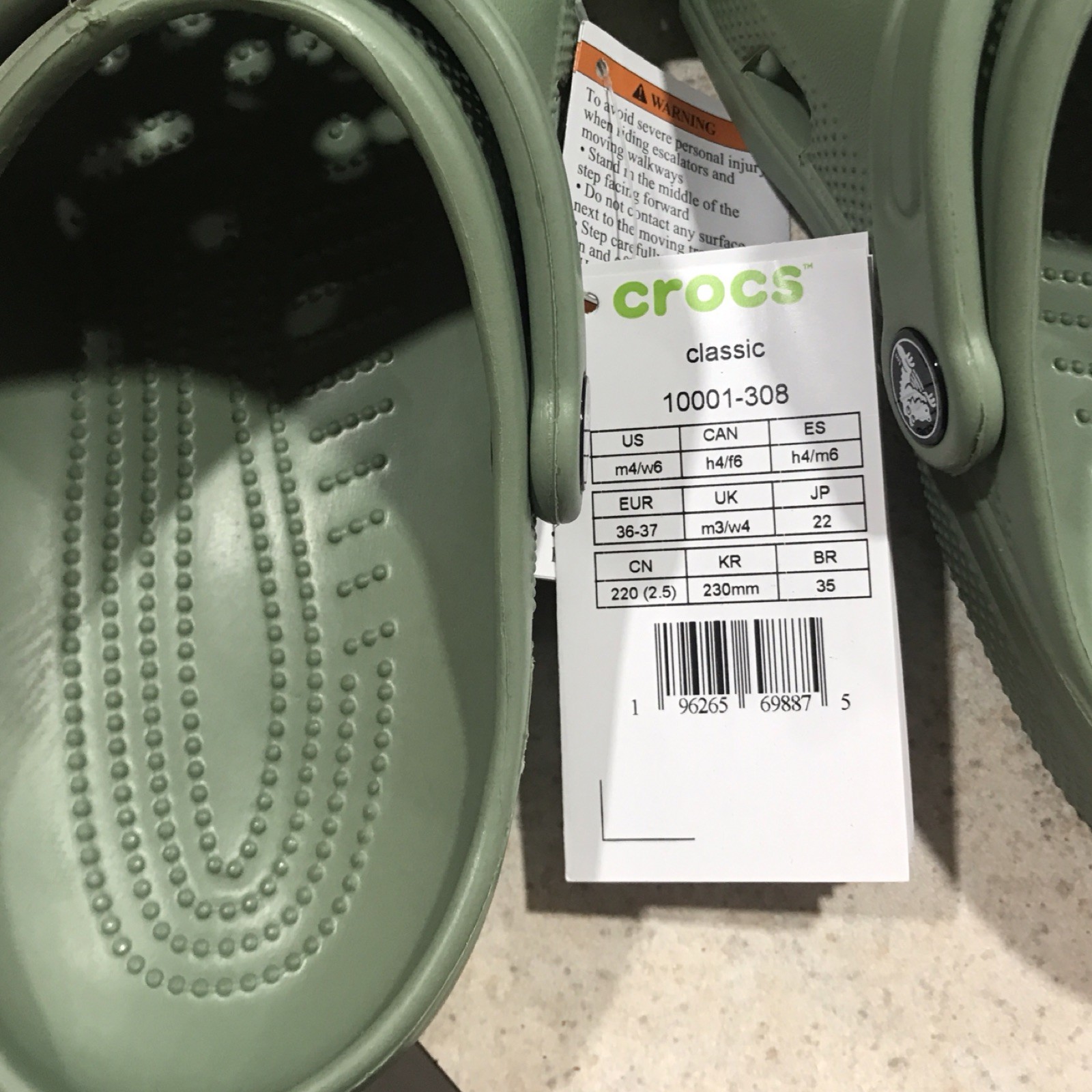 Crocs Classic 10001-308 Green Adult Slip-On Sandals Lightweight Size W6 / M4