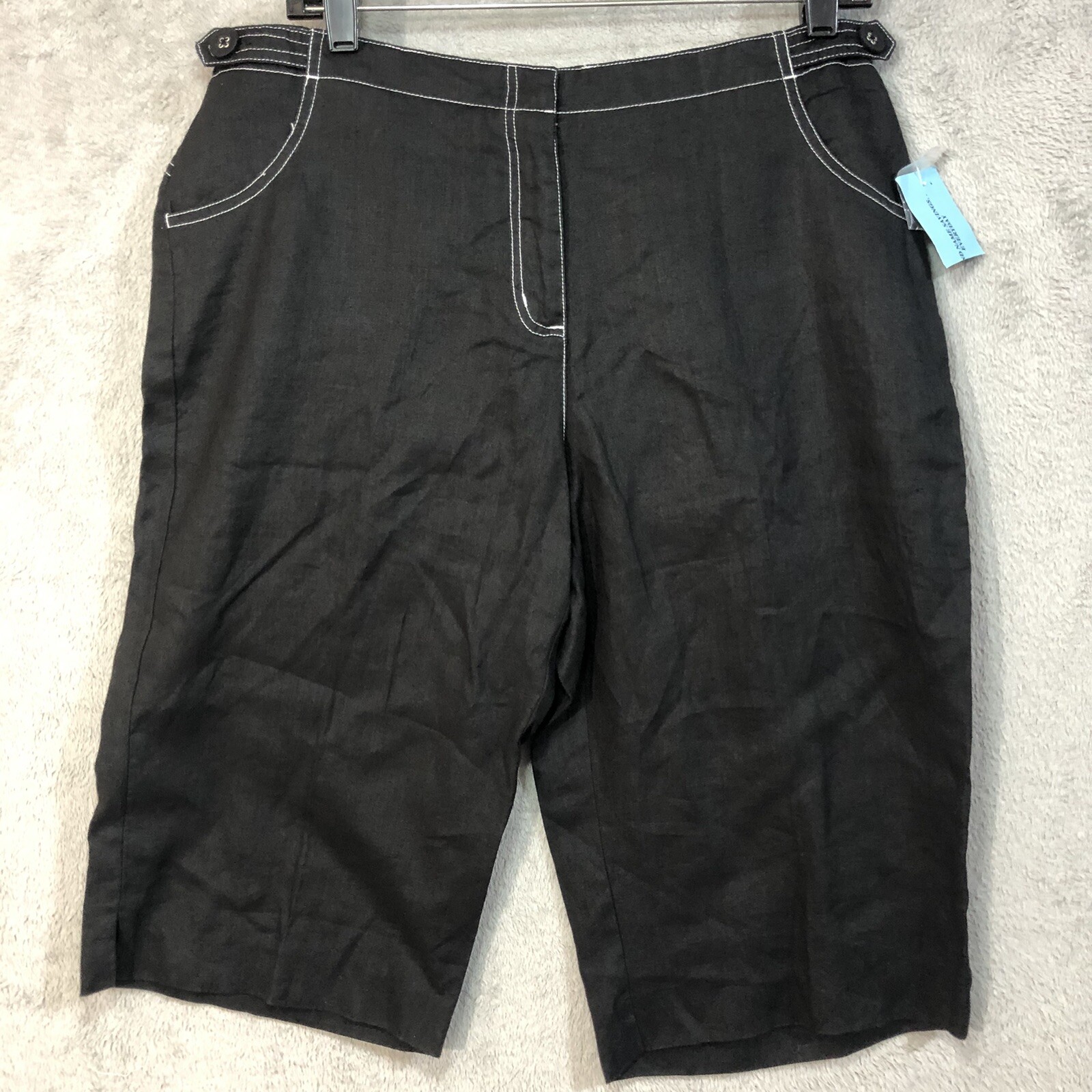 NWT LWilli Smith Women’s Shorts Size 12 Black Solid Patterned Waist 32”