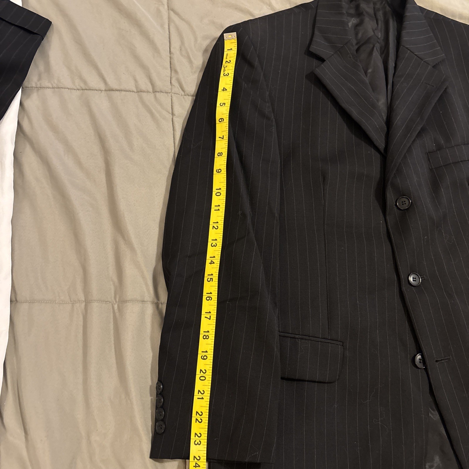 40R 34X28 Gianfranco Ruffini Men’s Black Pinstripe Suit