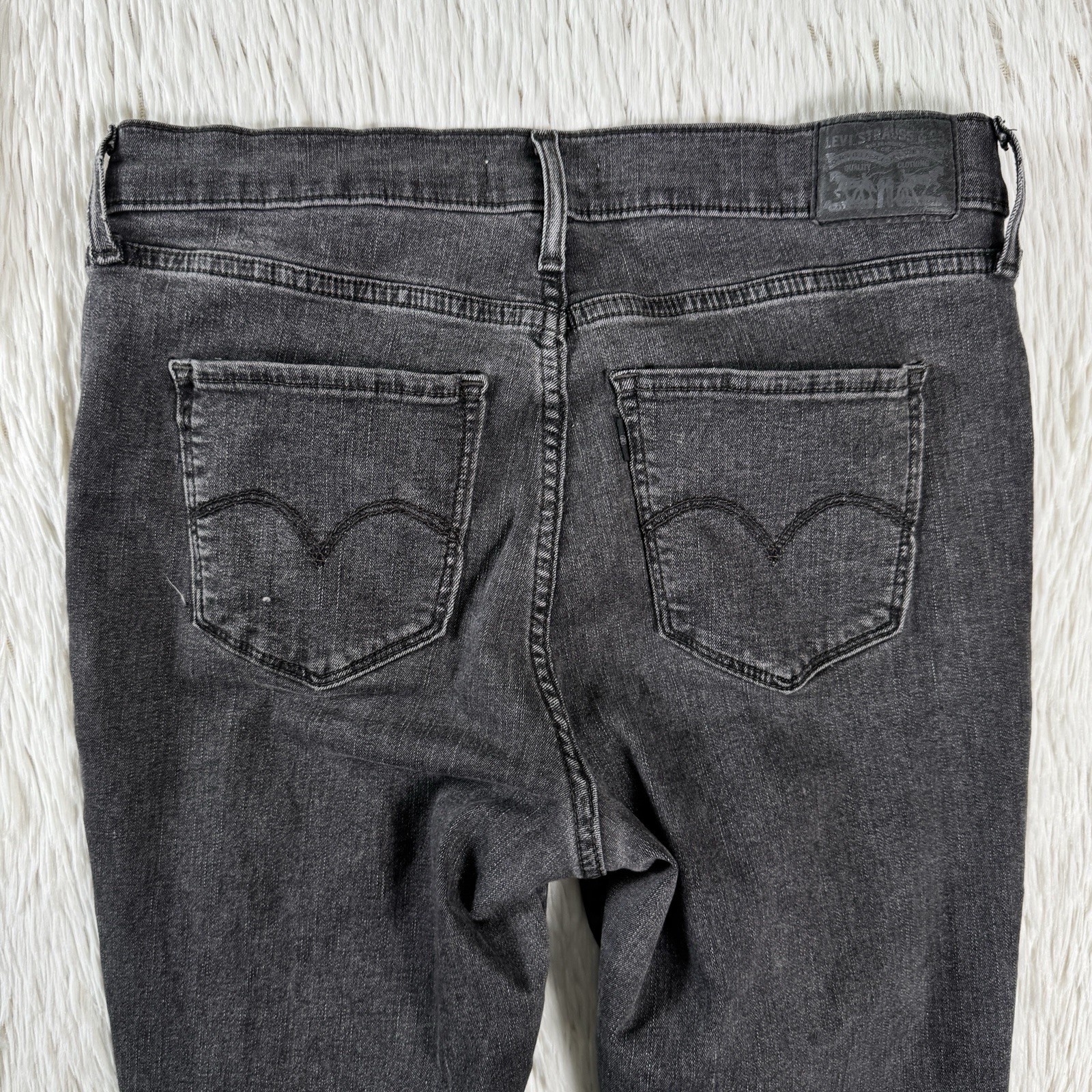 Levi’s 720 Charcoal Wash High-Rise Super Skinny Denim Jeans Women’s Size 31
