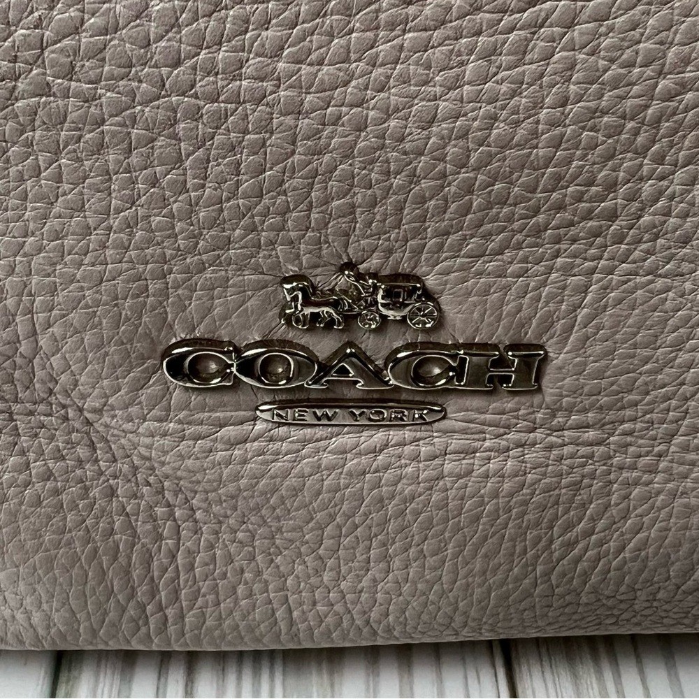 Coach Abby Duffle Chalk Soft Pebbled Leather Shoulder Bag F31507