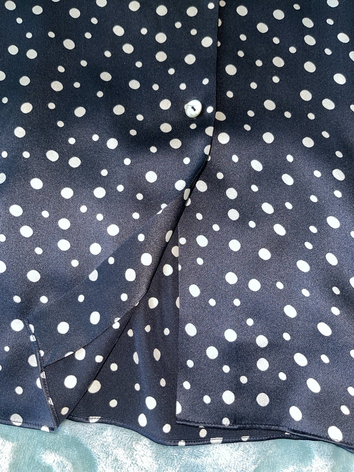 VINCE Camp Collar 100% Silk Deep Marine/Navy Blue Polka Dot Blouse 2X