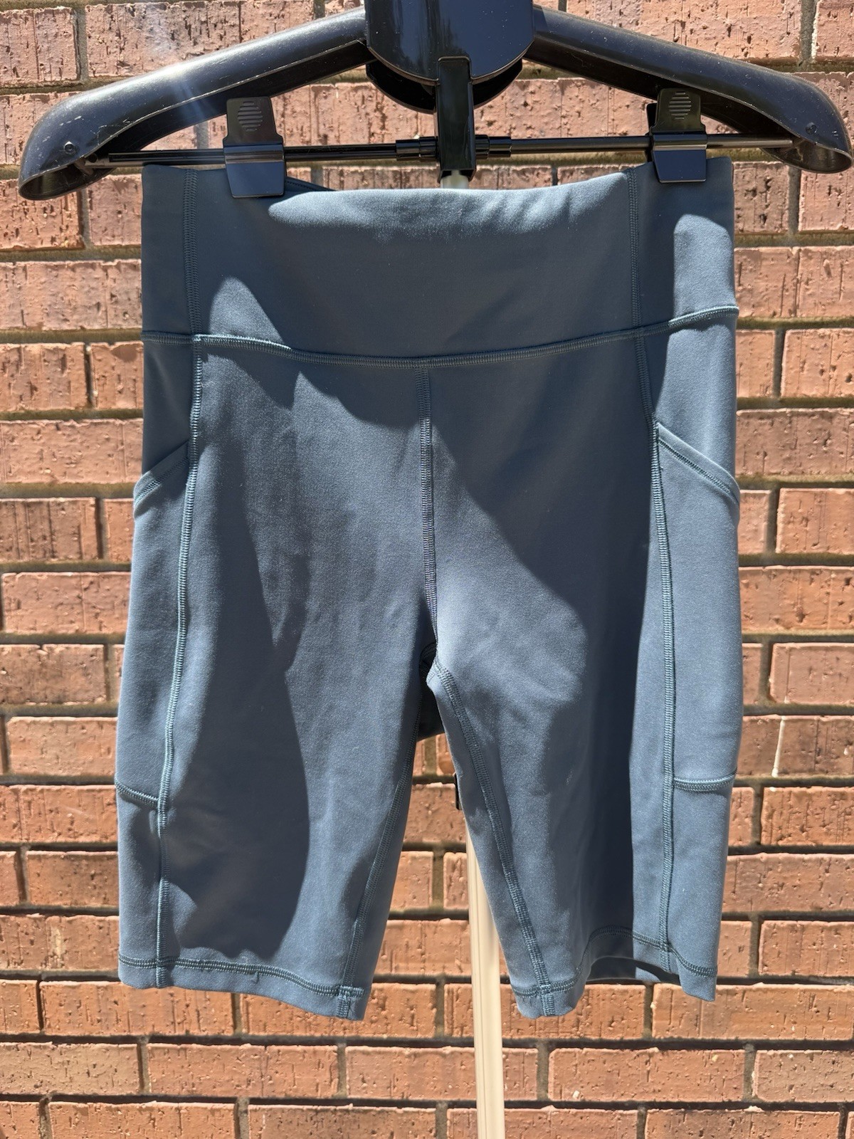 Lululemon Fast and Free Biker Short Compression Blue Women Size 8 Teal High Rise