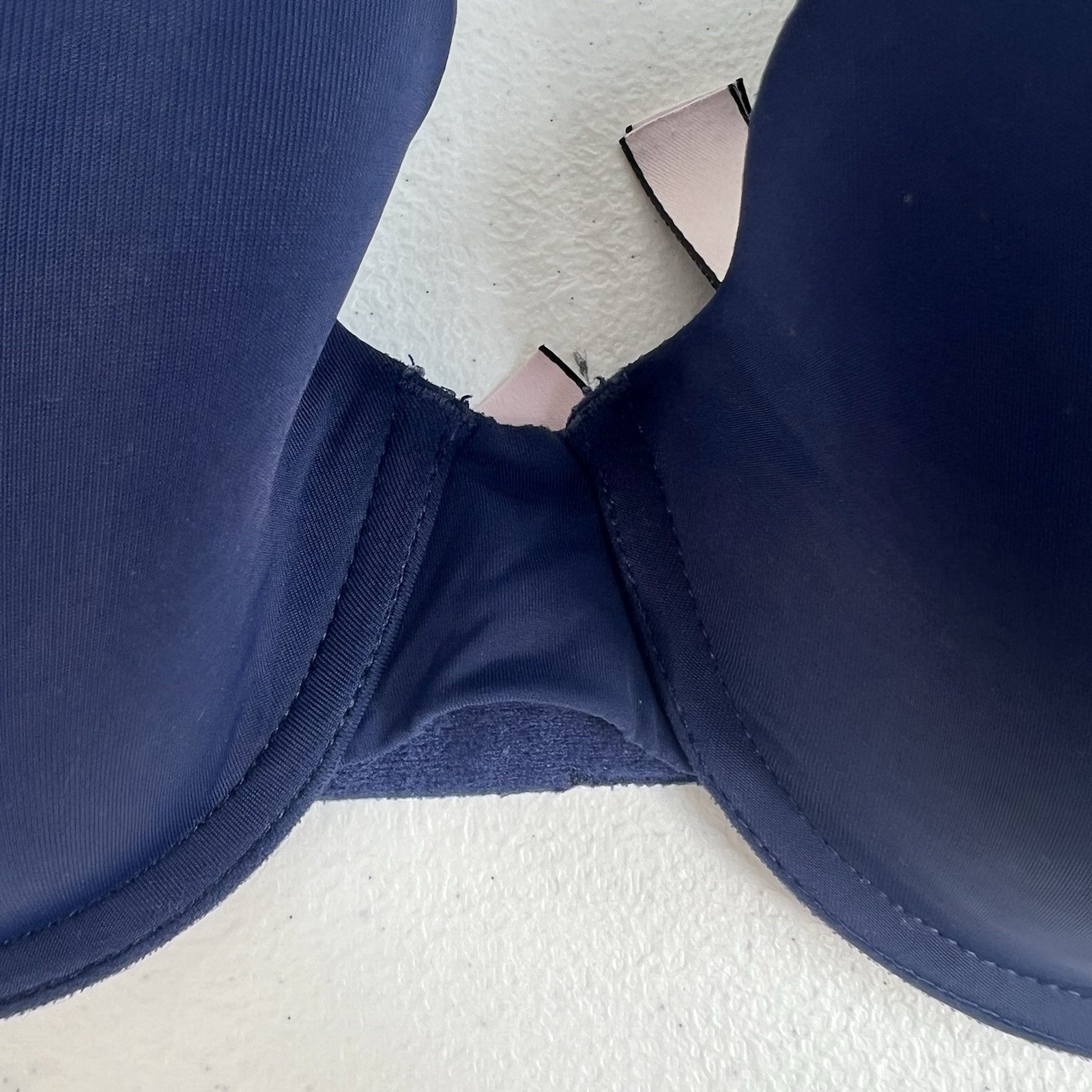 Victoria’s Secret 32D Bra Uplift Semi Demi Push-Up Underwire Multiway Straps