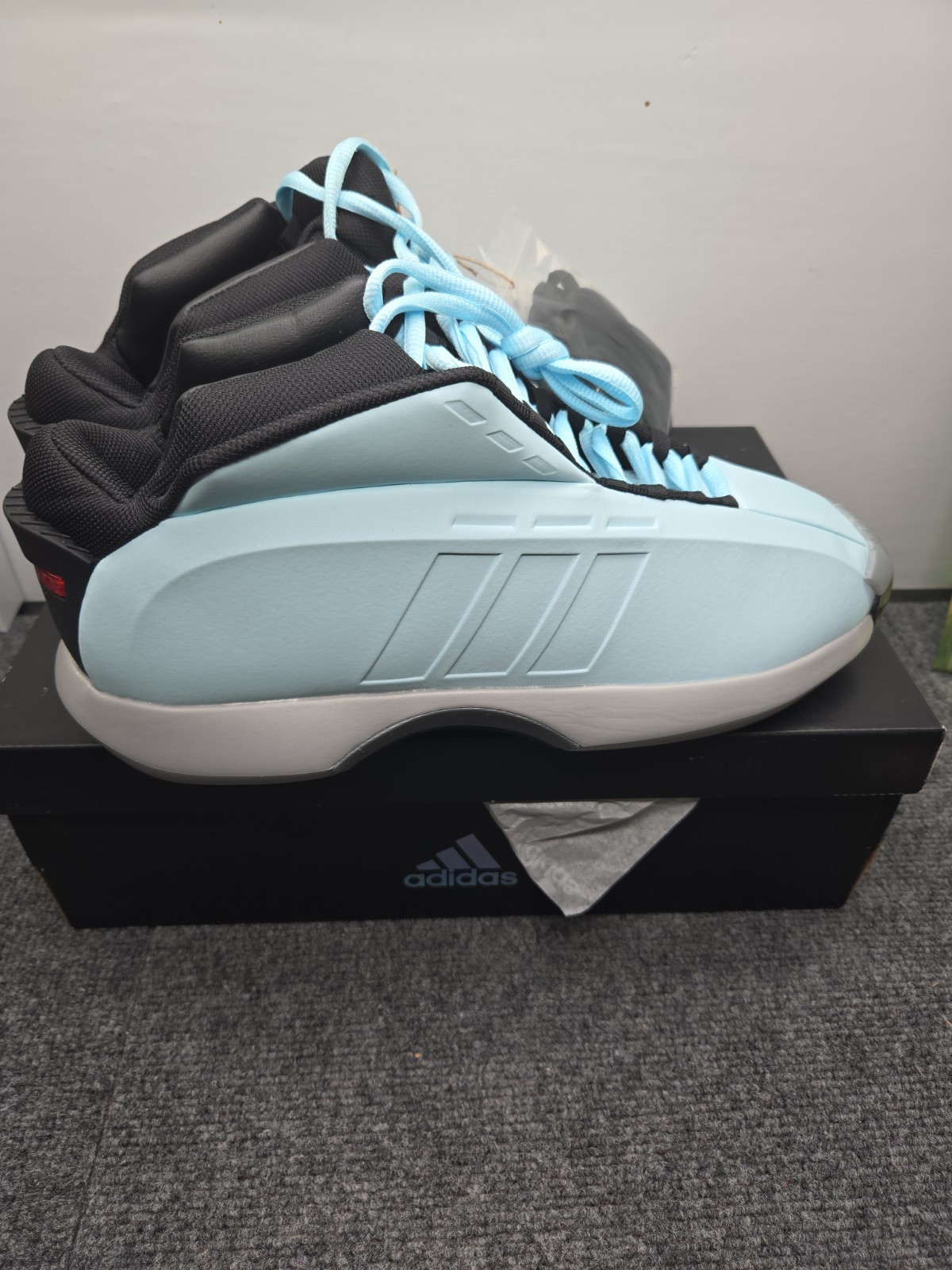 Size 13 – Adidas Crazy 1 Kobe Ice Blue