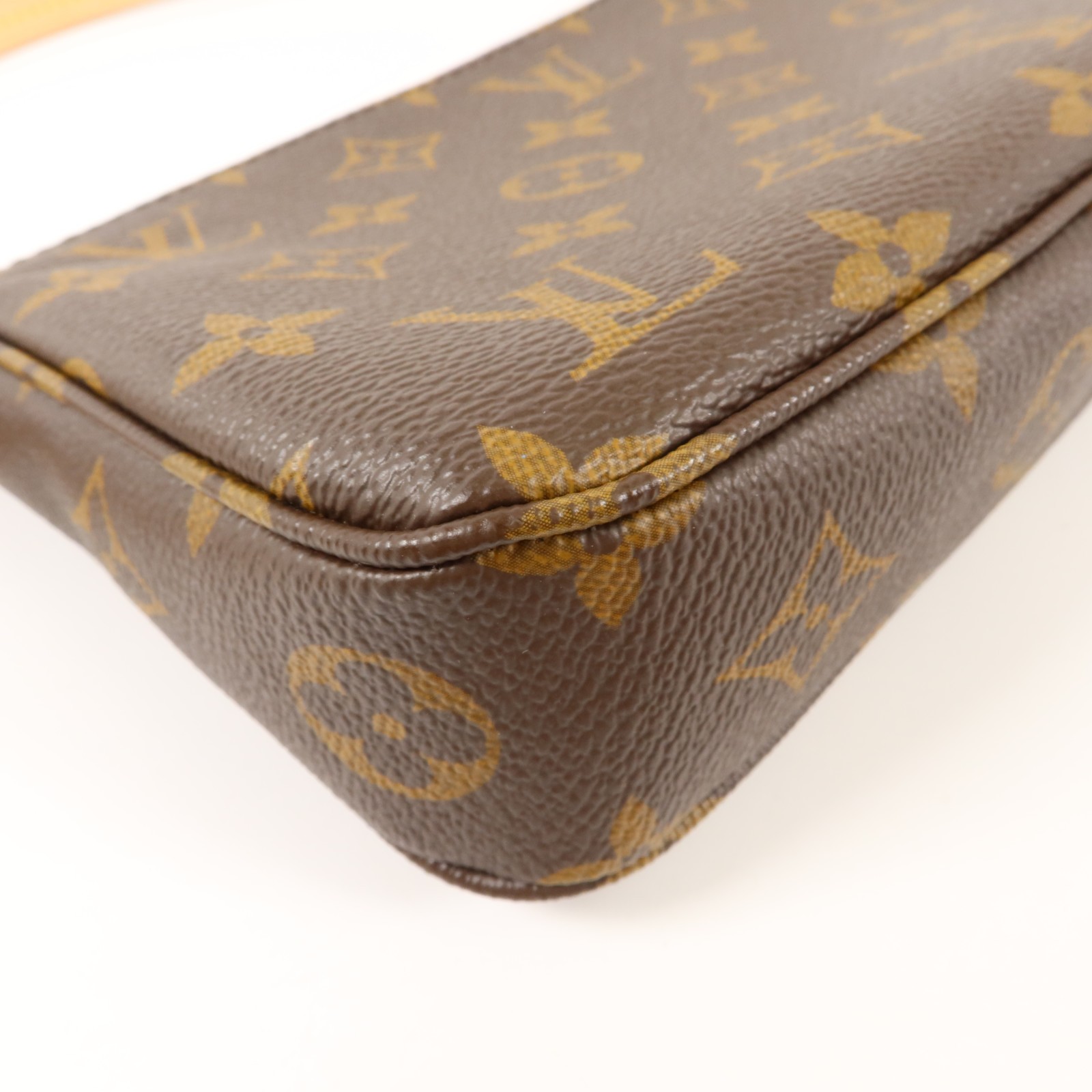 LOUIS VUITTON LV GHW Pochette Accessoires Pouch M40712 Monogram Brown