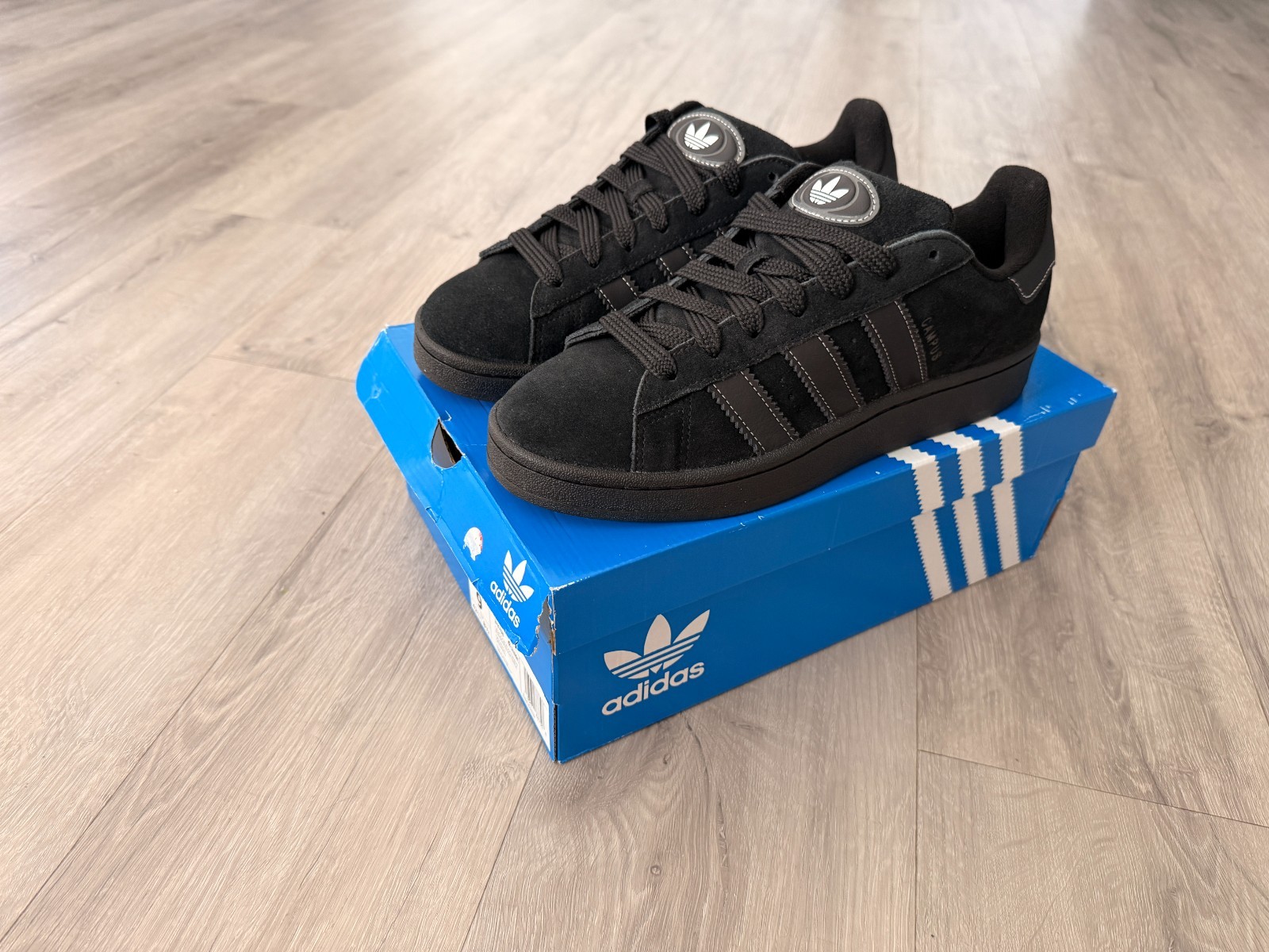 New Adidas Campus 00s Men’s Shoes – US Size 9 – Black IF8768