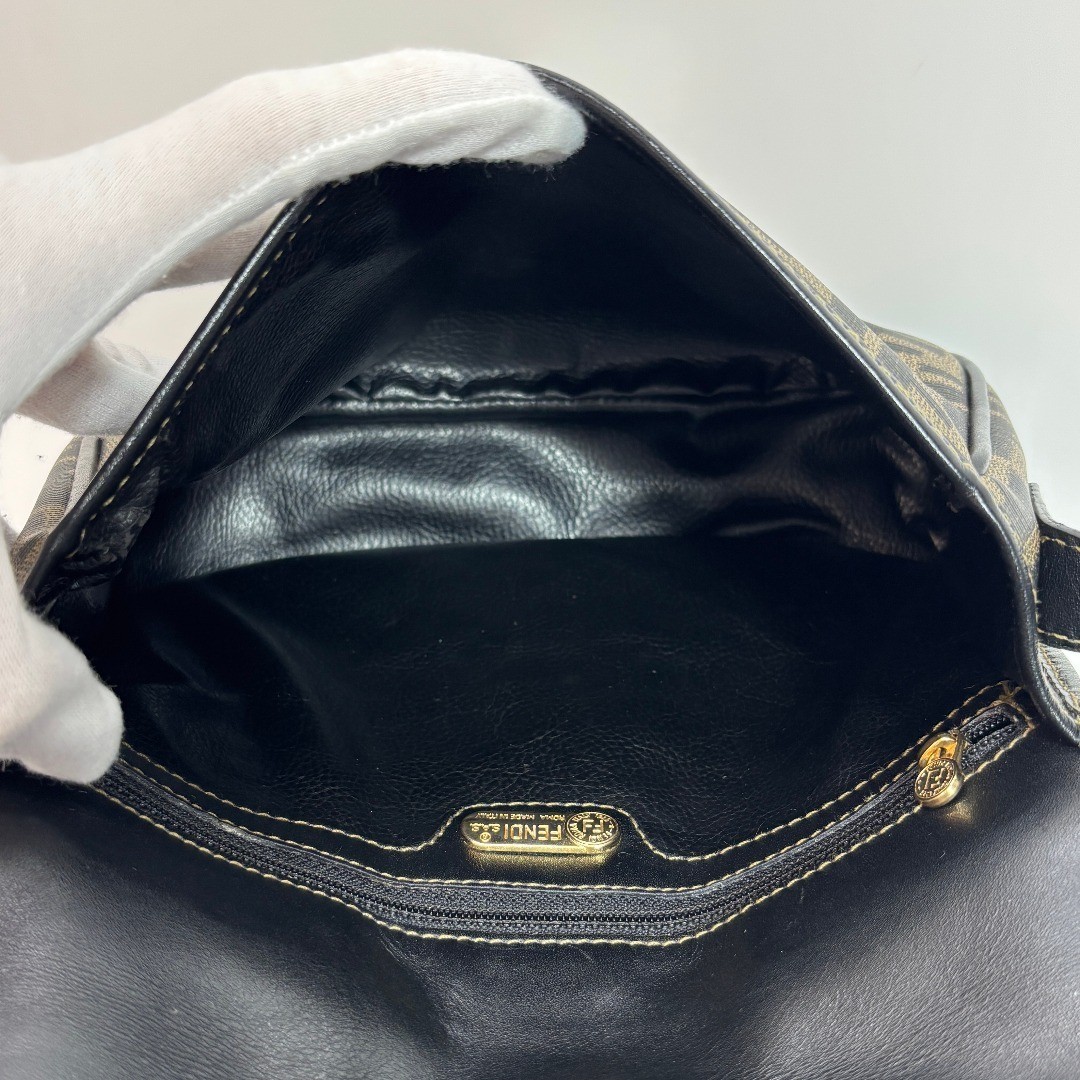 FENDI Zucca Shoulder Flap-style MBZ963 Canvas Brown Size: W:9.1 × H: 7.9 in.