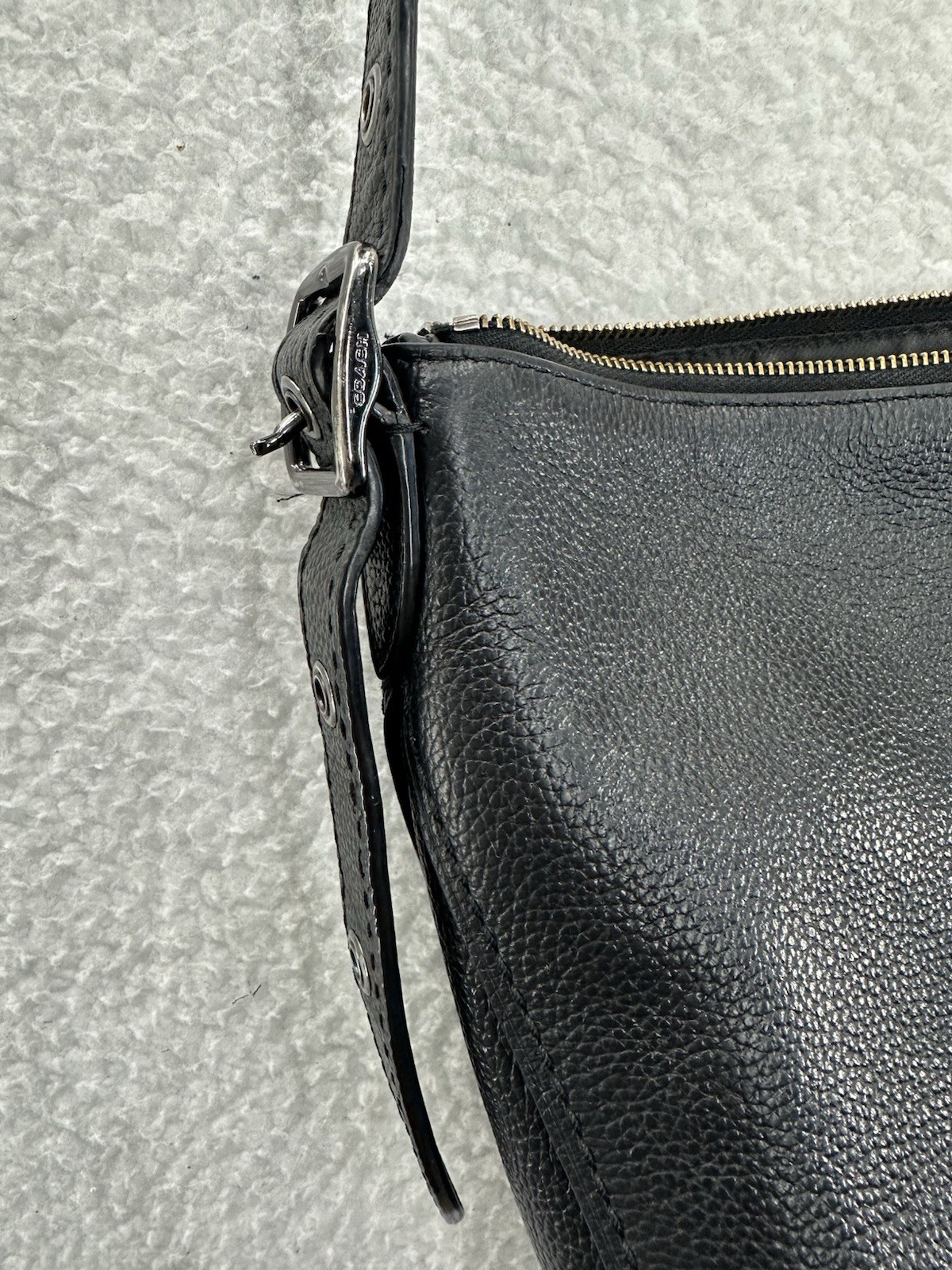 Coach Dufflette Leather Crossbody Bag Black Purse Strap Metallic 21377 Preowned
