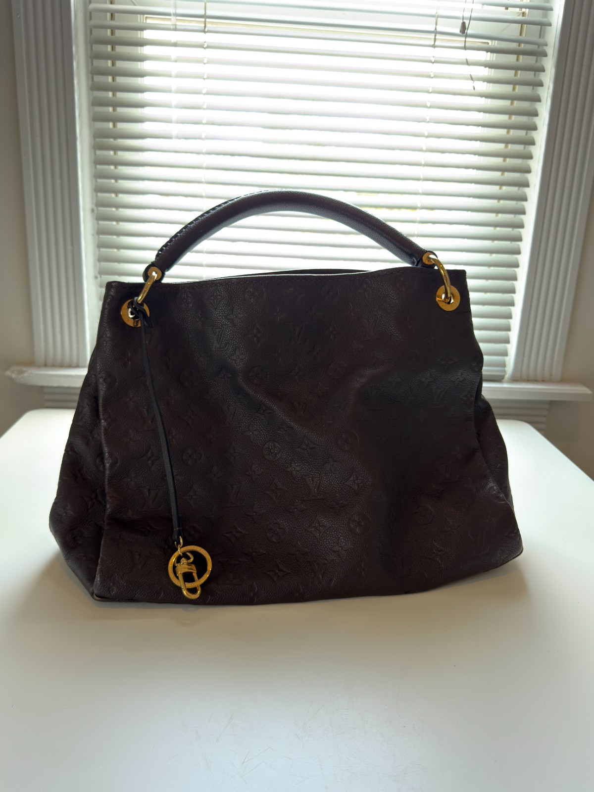 Louis Vuitton Artsy Shoulder Bag MM Brown Leather Excellent Condition LV