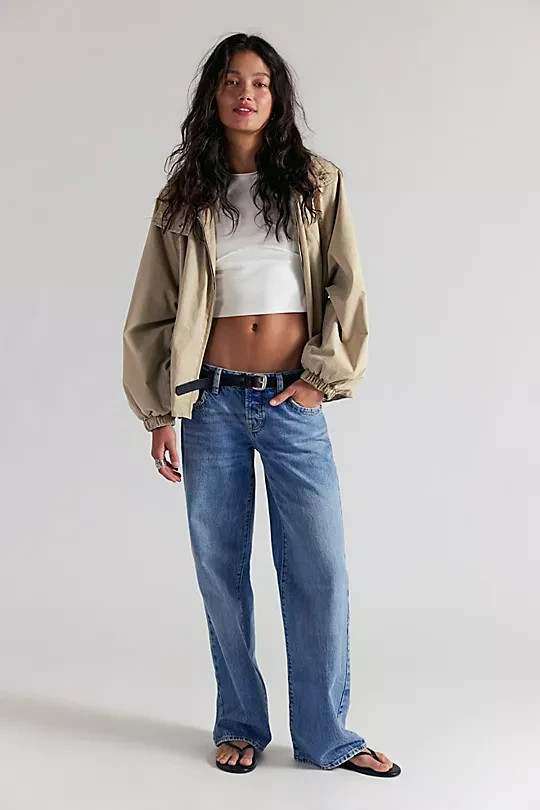 Freepeople – We The Free Tennessee Low-Rise Boyfriend Jeans – Sale Off