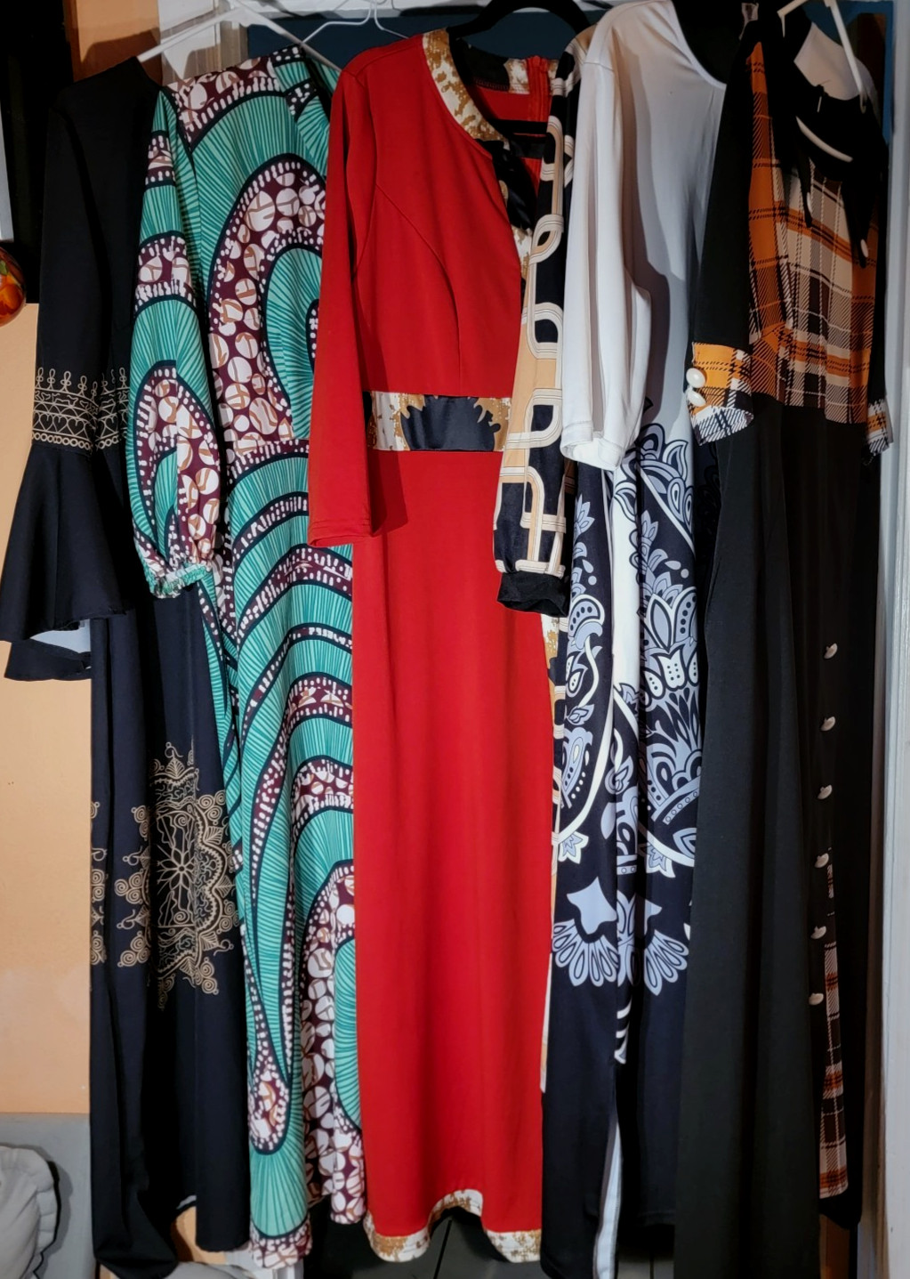 Women’s Lot Of Any Season Dresses. Sz X-Large. Lot Of 6. Excellent ( AND CUTE!)