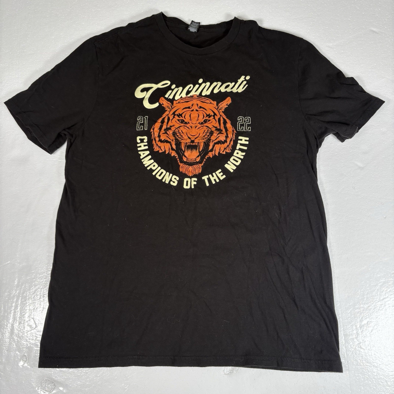 Cincinnati Bengals “Champions Of The North” 21-22 Adult Large Black Tshirt NFL