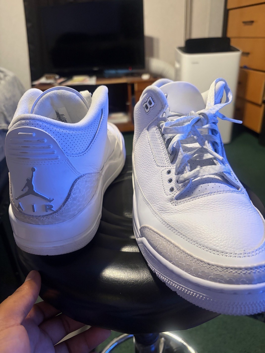 Size 10.5 – Air Jordan 3 Retro 2025 Pure Money Slightly used