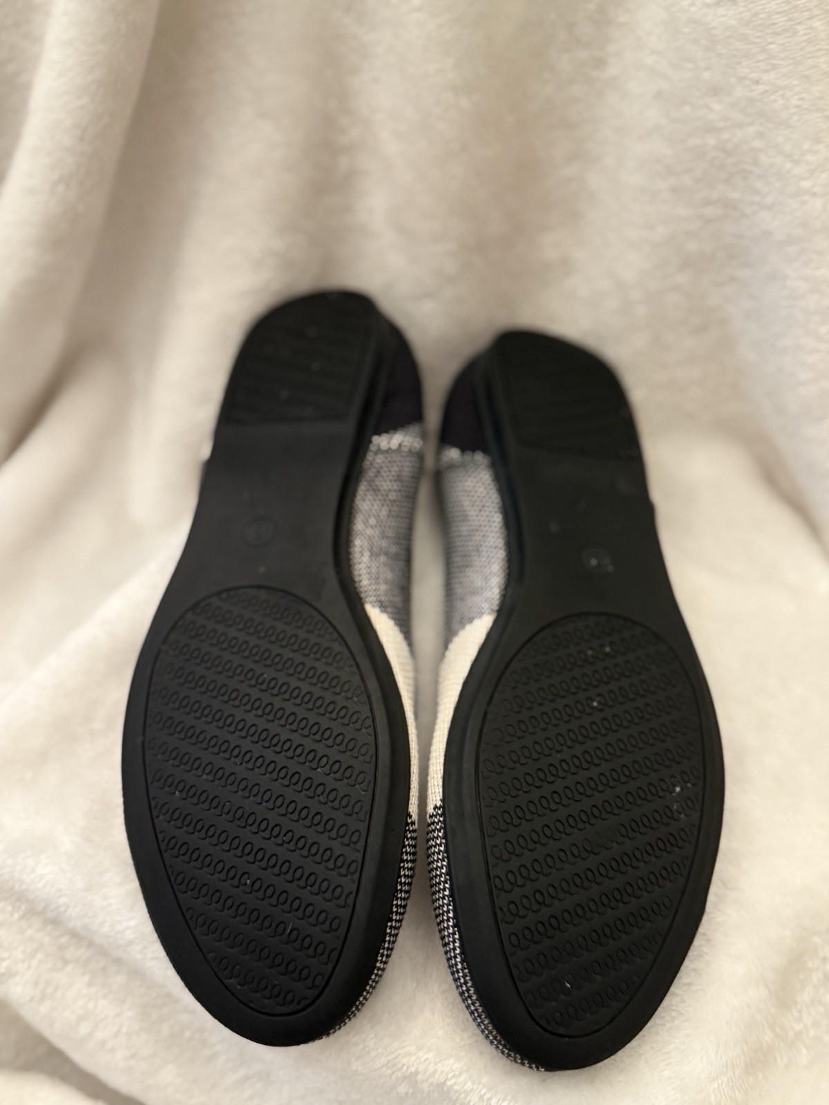 Rothy’s Women’s Ballet Flats Colorblock Knit Cap Toe Slip On US 7