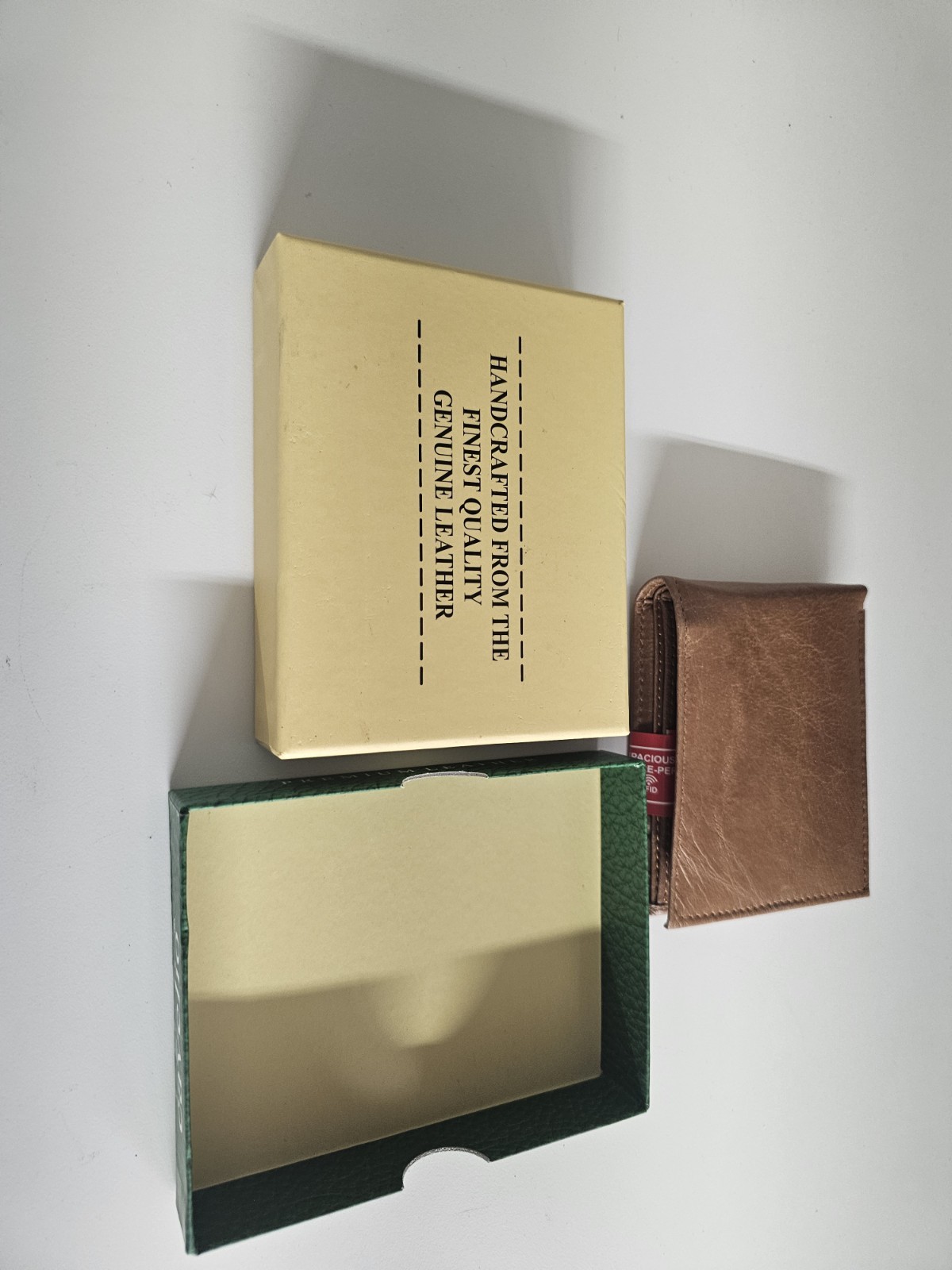 Mens Premium Leather Wallet Bifold Cavelio Lt Brown RFID Genuine Card NEW A1