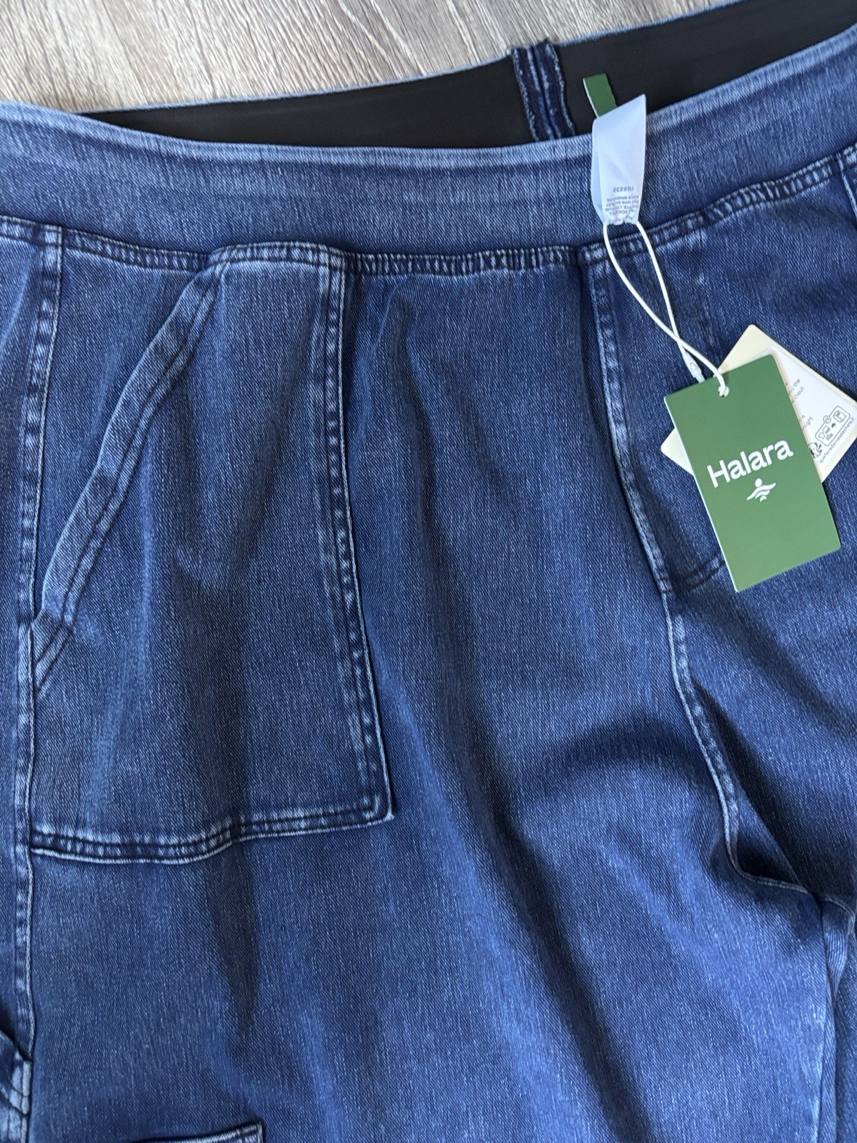 NWT HALARA Blue Women’s Cargo Pull On Flex Straight Denim Jean Pants 3X Stretch
