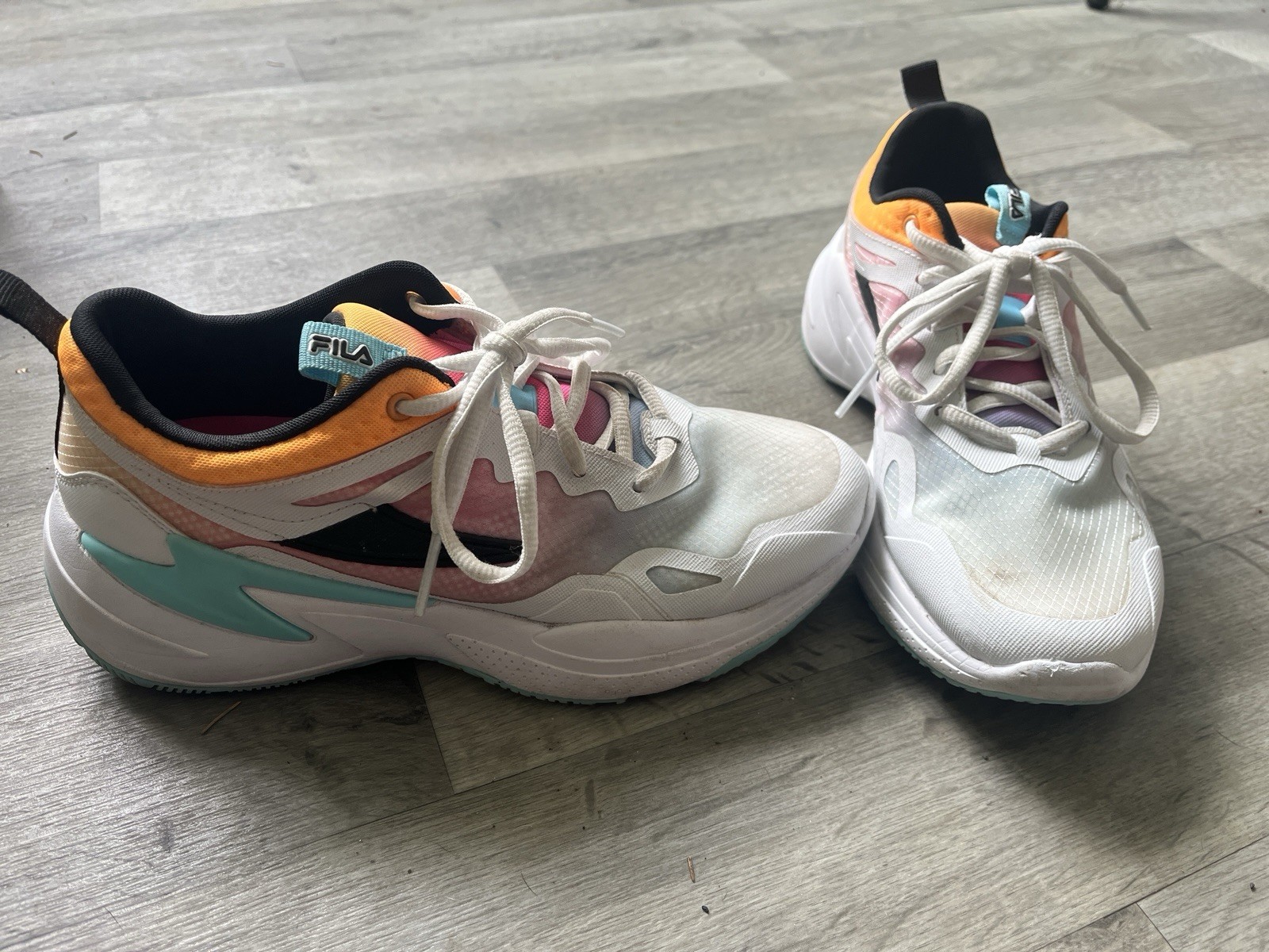 FILA Low Top Lace-Up Colorblock Athletic Sneakers White Orange Pink Teal