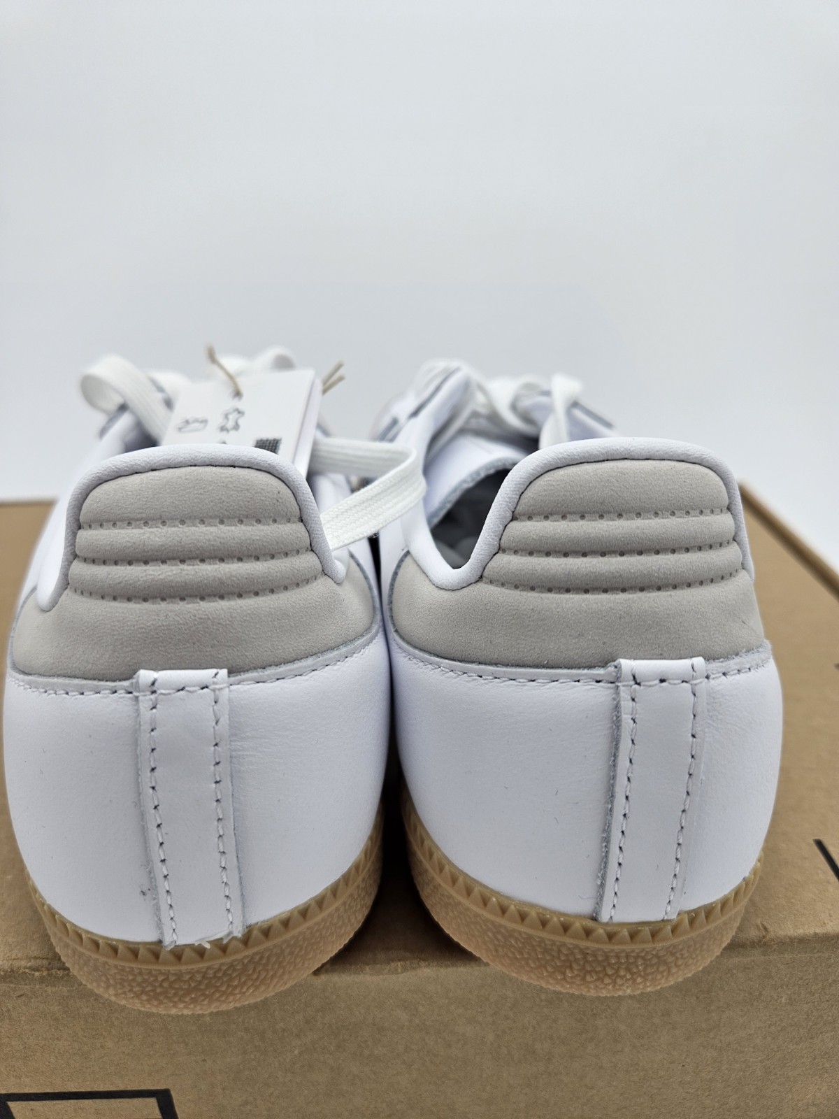Size 8.5 – Adidas Samba OG White Silver Metallic Grey W