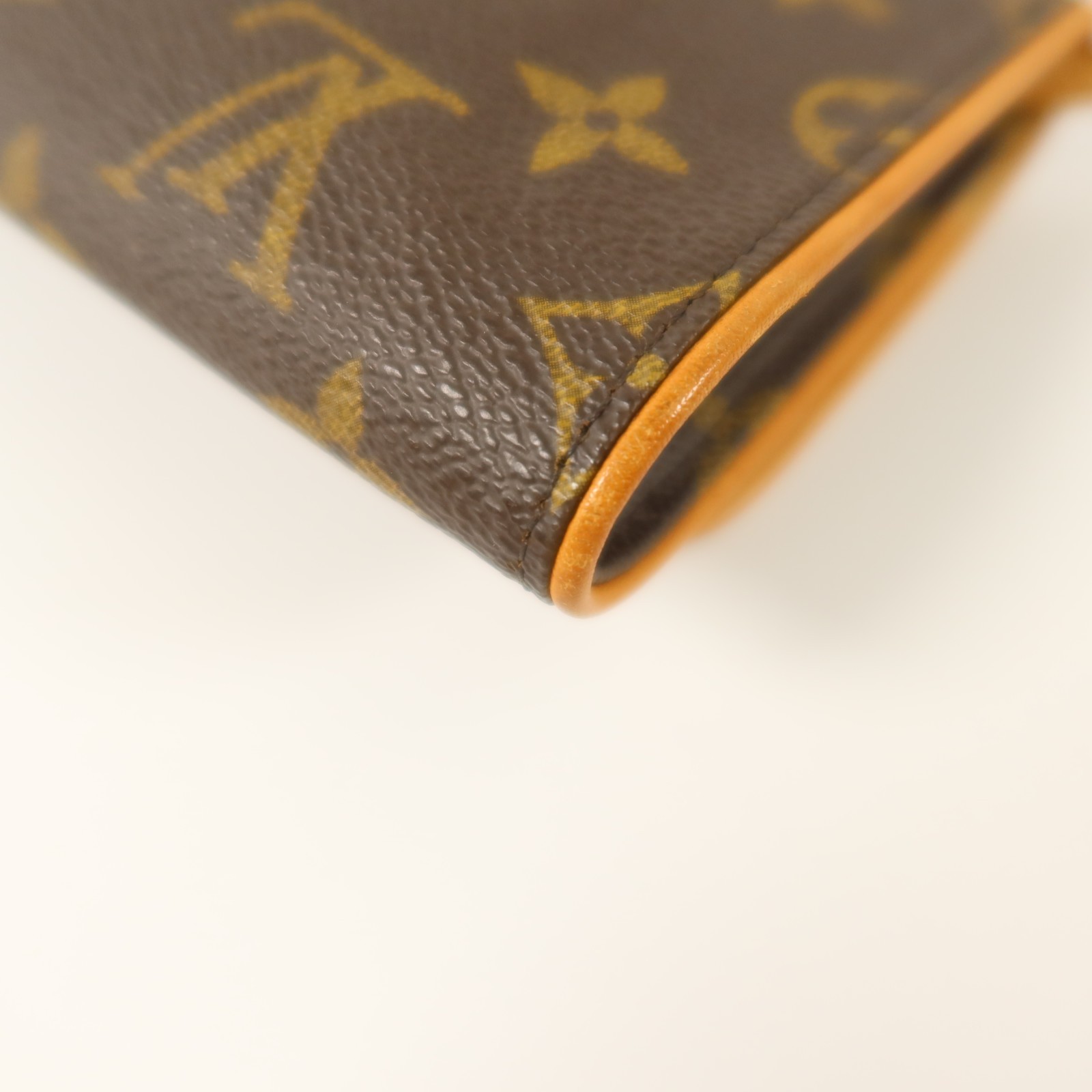LOUIS VUITTON LV GHW Pochette Twin GM Shoulder Bag M51852 Monogram Brown