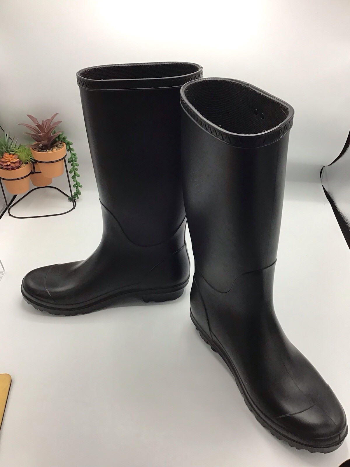 UGG SHELBY MATTE BLACK RUBBER SHEARLING TALL RAINBOOTS WOMEN’S SIZE US 8