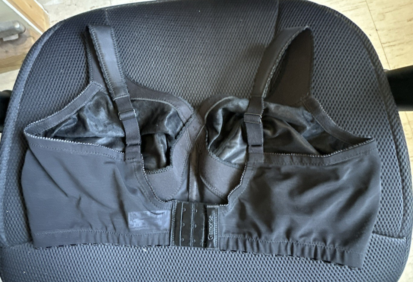 PICK SIZE/COLOR – Glamorise #1000 MagicLift Original Wirefree Support Bra