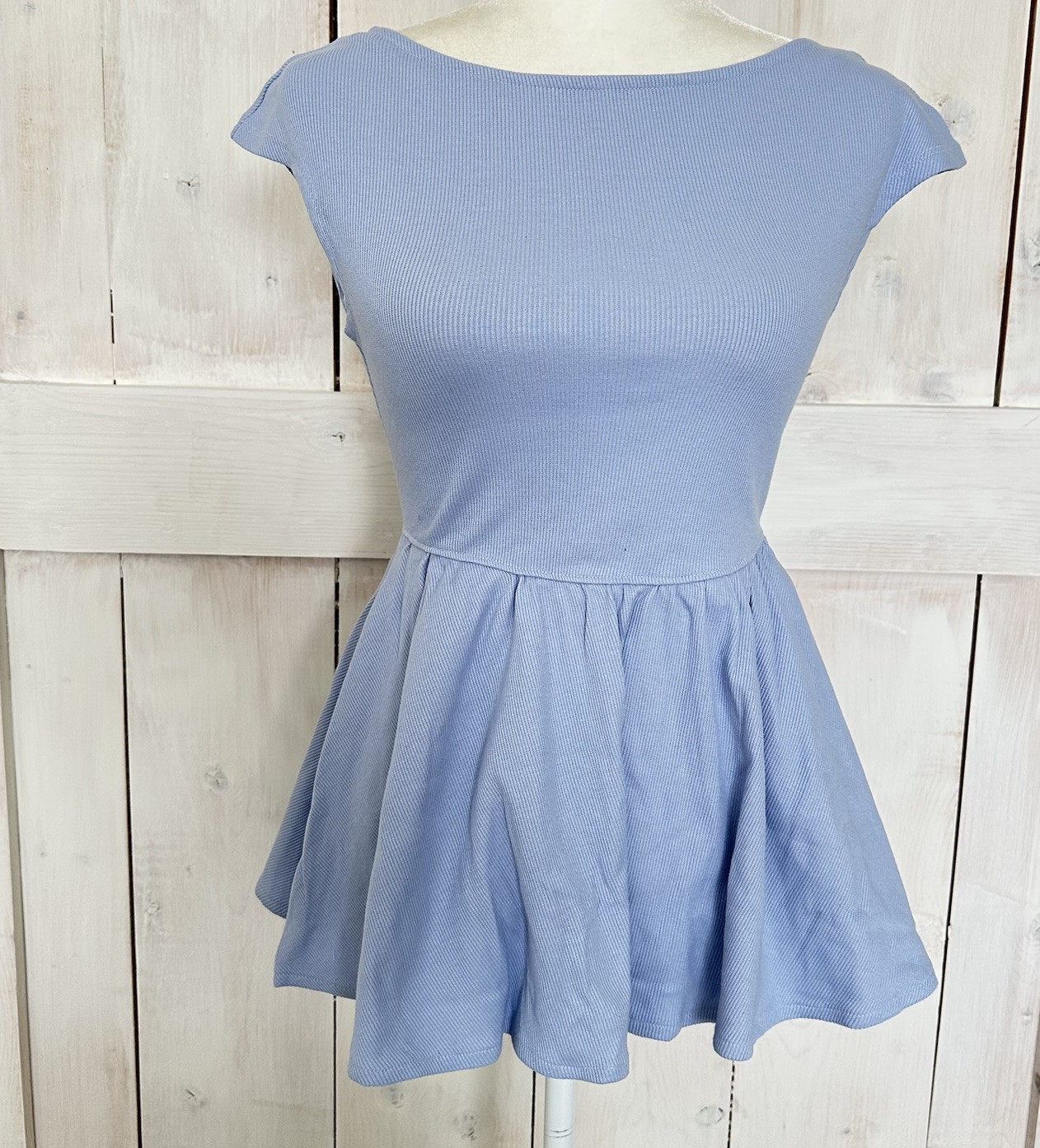 Free People Remember Me Tunic Peplum Scoop Back Cap Sleeve Top Size XS Sky Blue