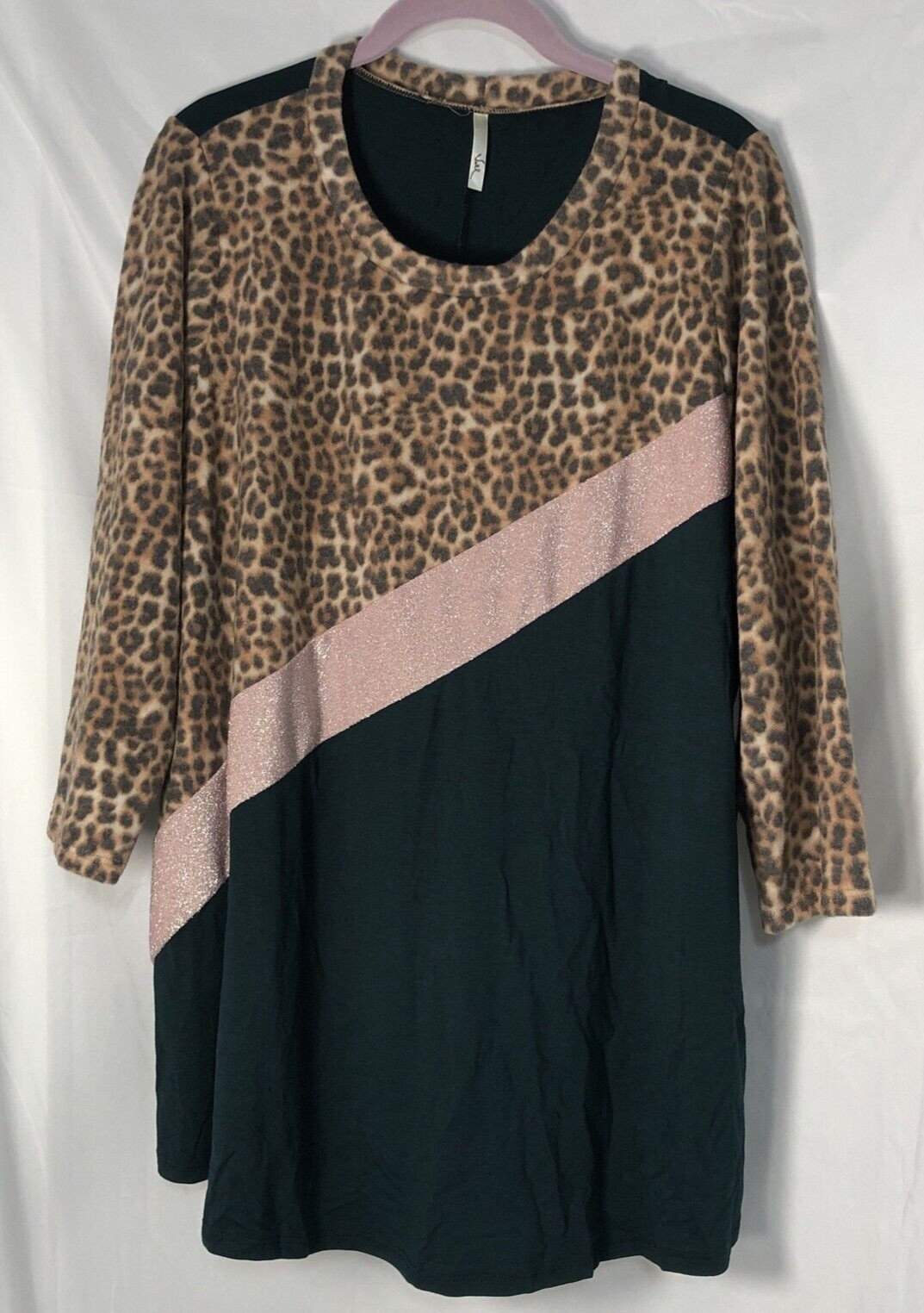 Voel Women’s Leopard Print w Green & Pink Sparkle Stripes Long-Sleeve Top – 1X