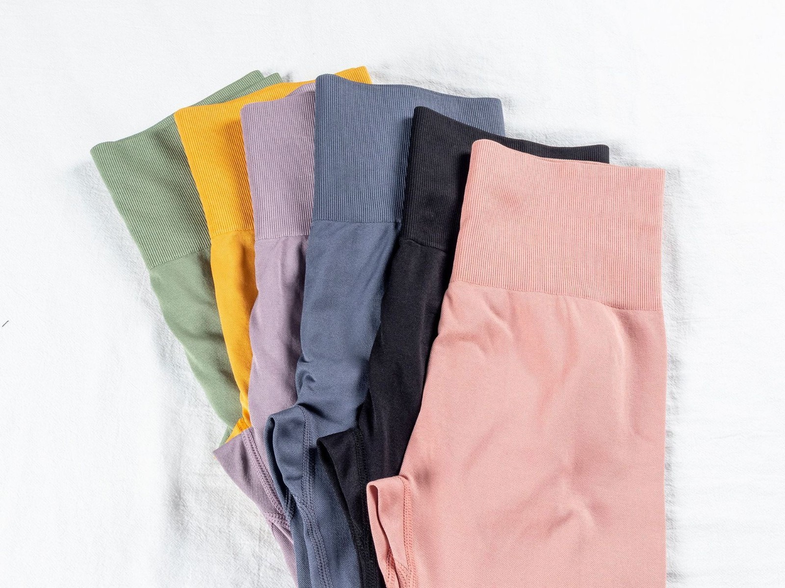 Women’s High Rise Athletic Leggings Scrunch Butt Lifting Skinny Fit Yoga Pants