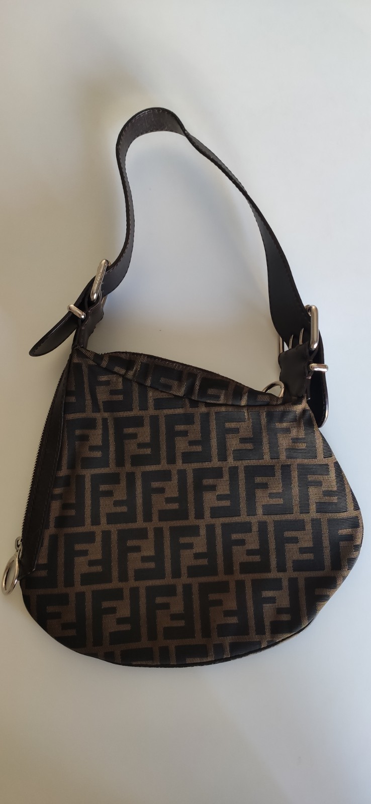 Fendi Oyster