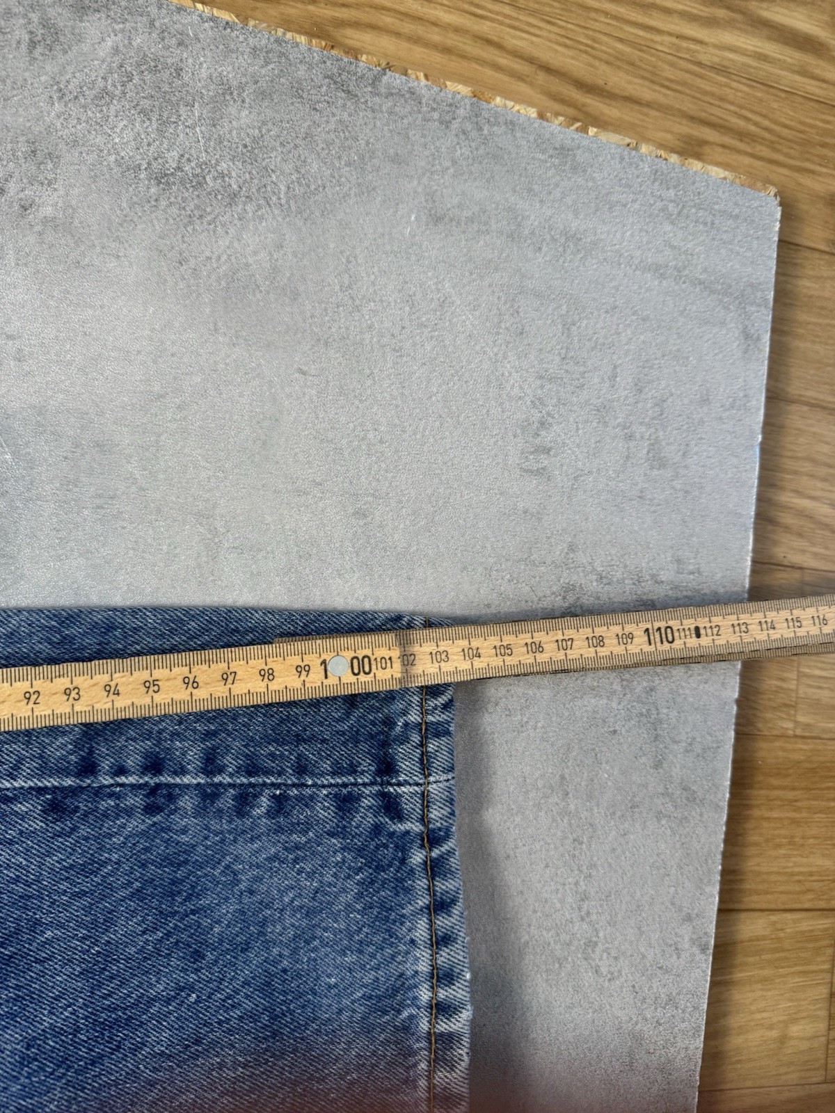 Vintage Levi’s 501 Made in USA 1997 Jeans W31 L32 Medium Wash 90s Original