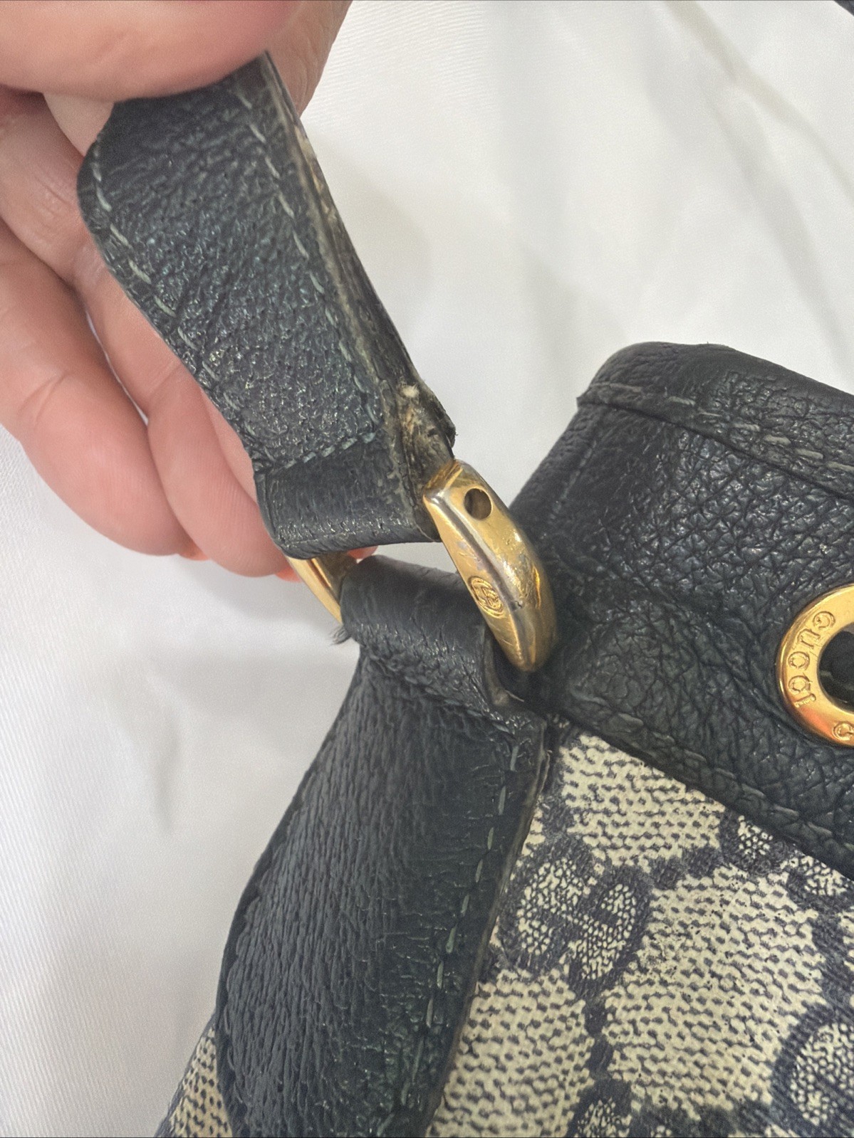 Vintage GUCCI Navy Blue GG Monogram Supreme Drawstring Bucket Bag Shoulder Purse
