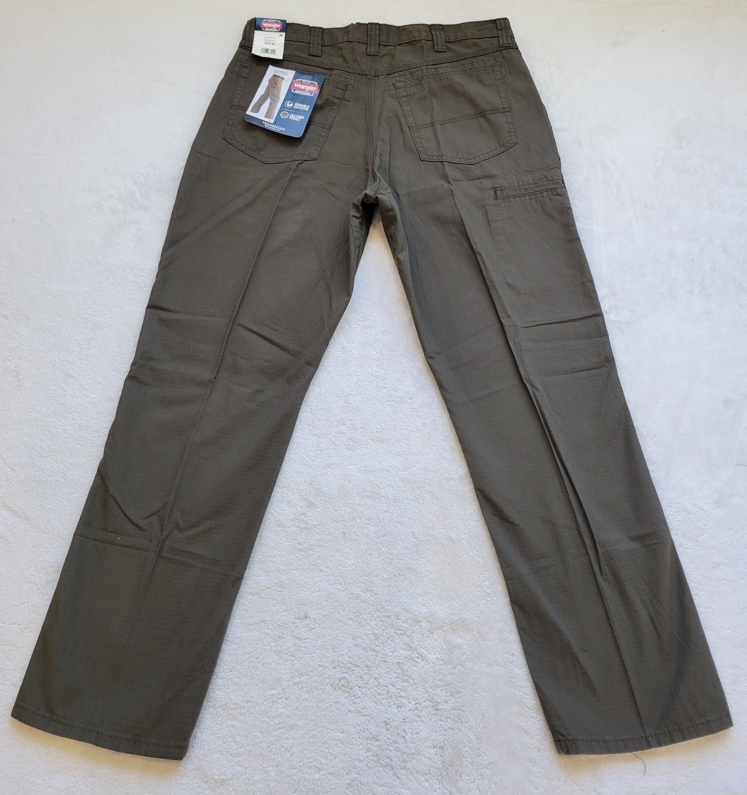 Wrangler Riggs Workwear Technician NWT Work Pants Mens Size 36×30 Green olive