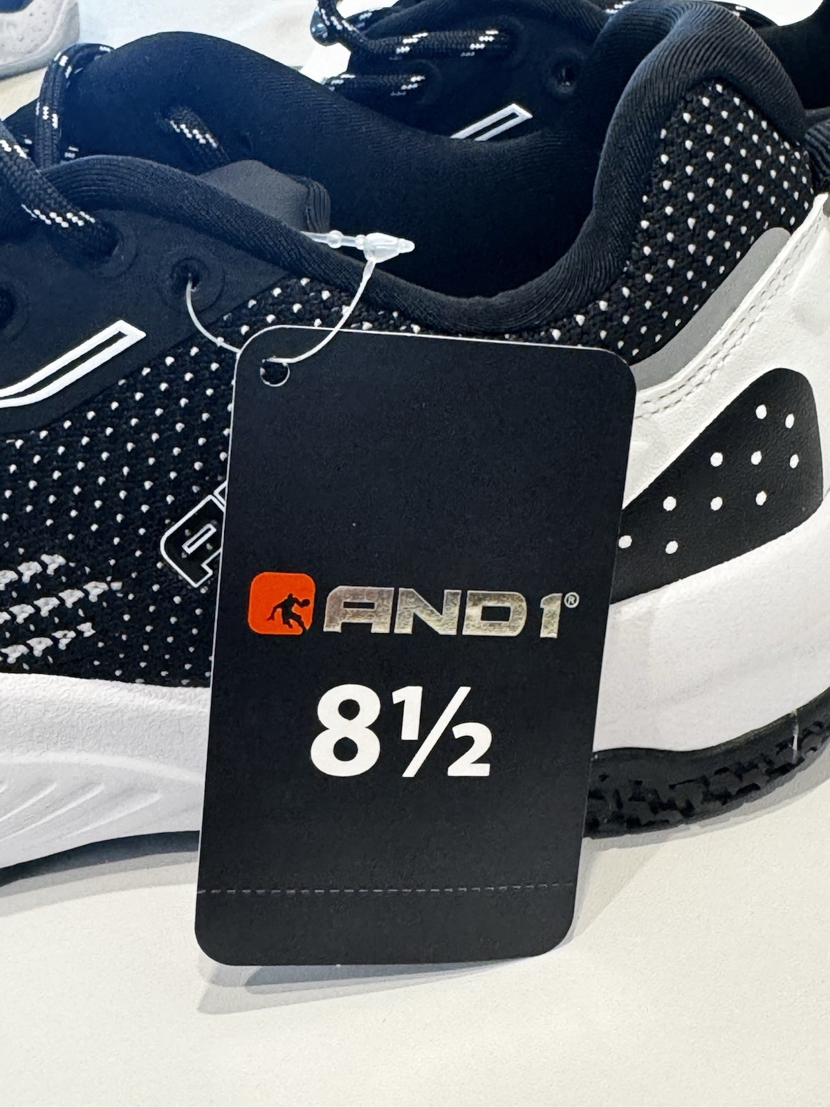 AND1 Men’s Low Top Athletic Sneakers Lace Up Black/White Fabric MNA125GX019