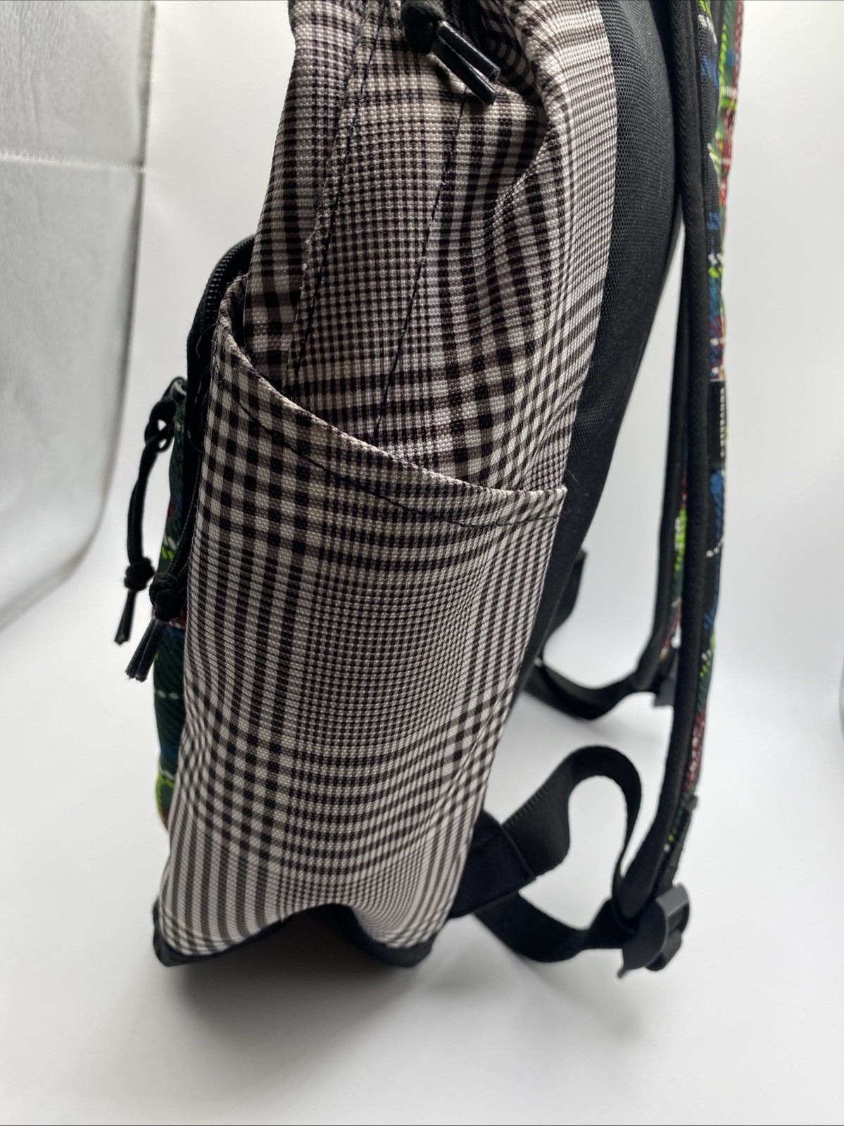 Converse Go 2 Patterned Check Backpack 24 Liter Capacity, 10019901-A01 USED
