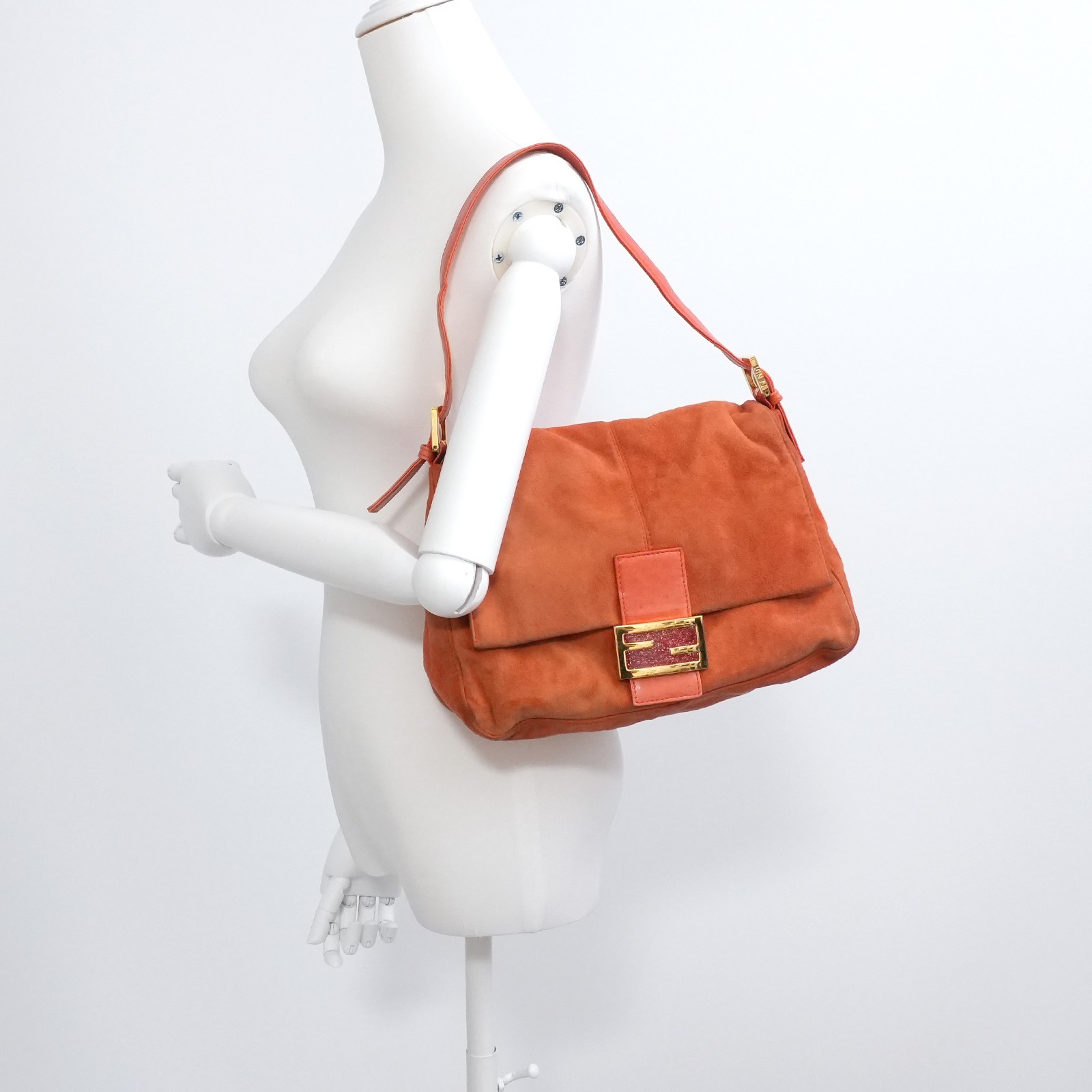 FENDI Gold FF Logo Mamma Baguette 26325 Shoulder Bag Orange Auth #58372A