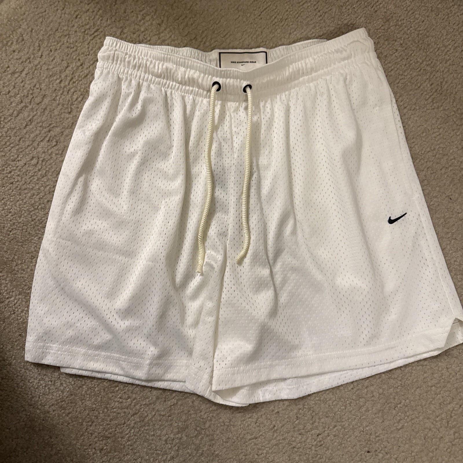 mens nike standard fit mid thigh length dri fit Medium shorts, white, basketball