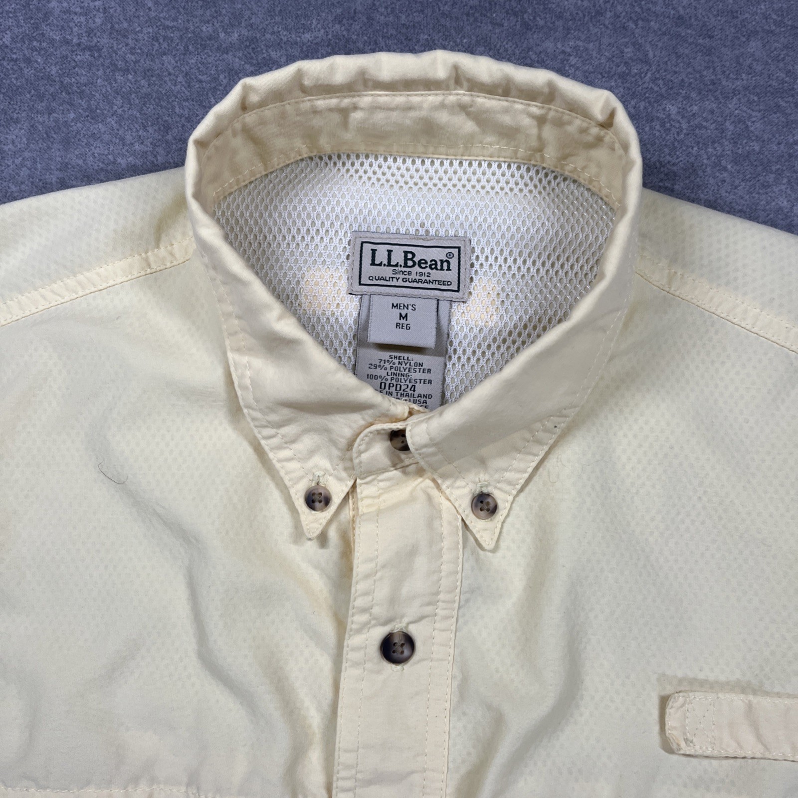 LL Bean Nylon/Poly Long Sleeve Hiking/Fishing Shirt Size Medium Reg Pale Yellow