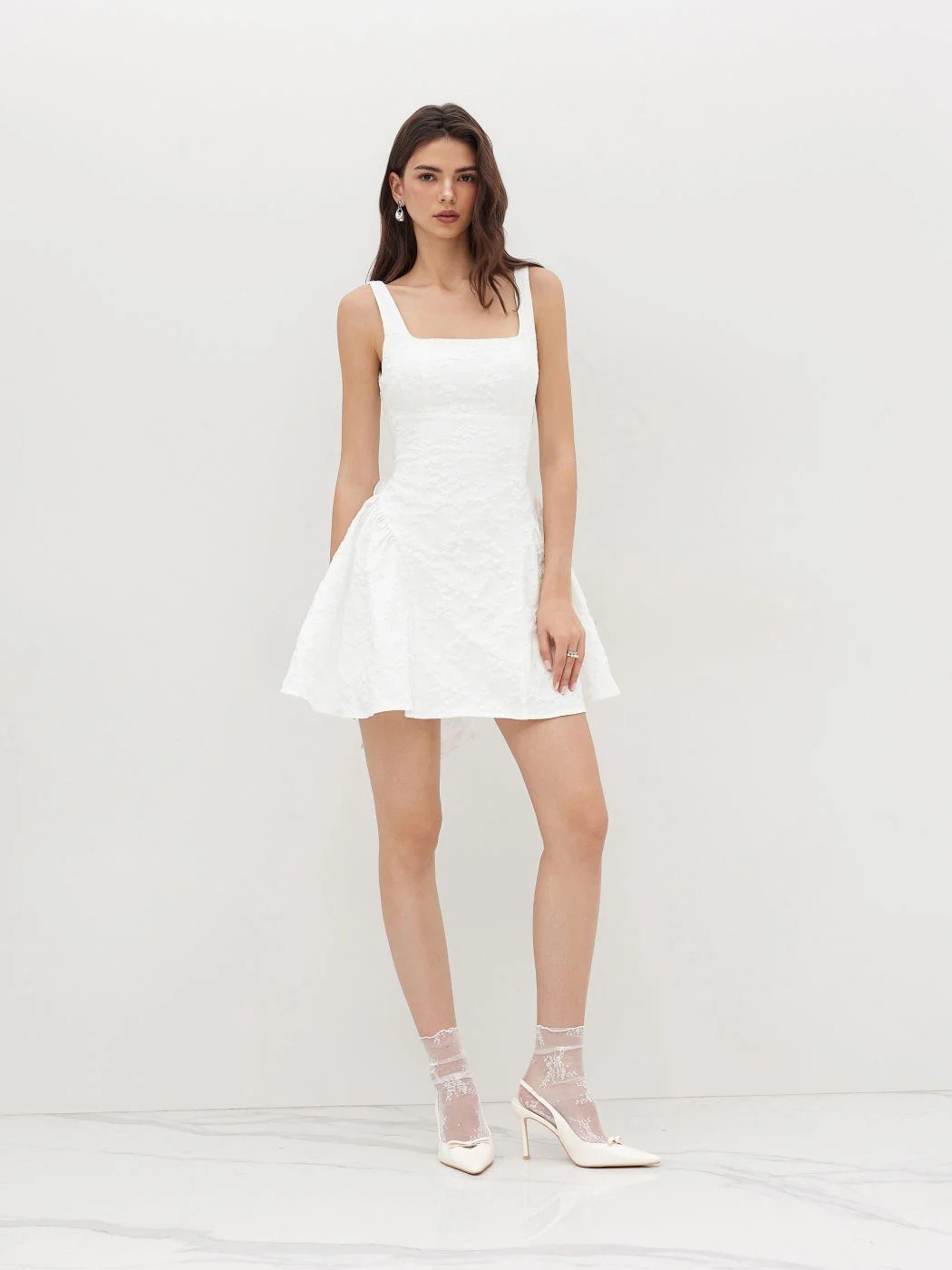 NWT Cider White Jacquard U-neckline Floral Backless Bowknot Mini Dress 6