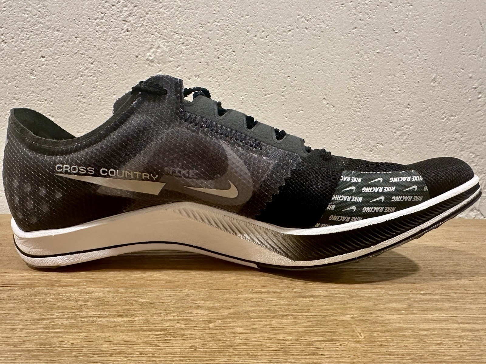 Nike ZoomX Dragonfly XC Spikes Men’s 11 Black Metallic Silver New DX7992