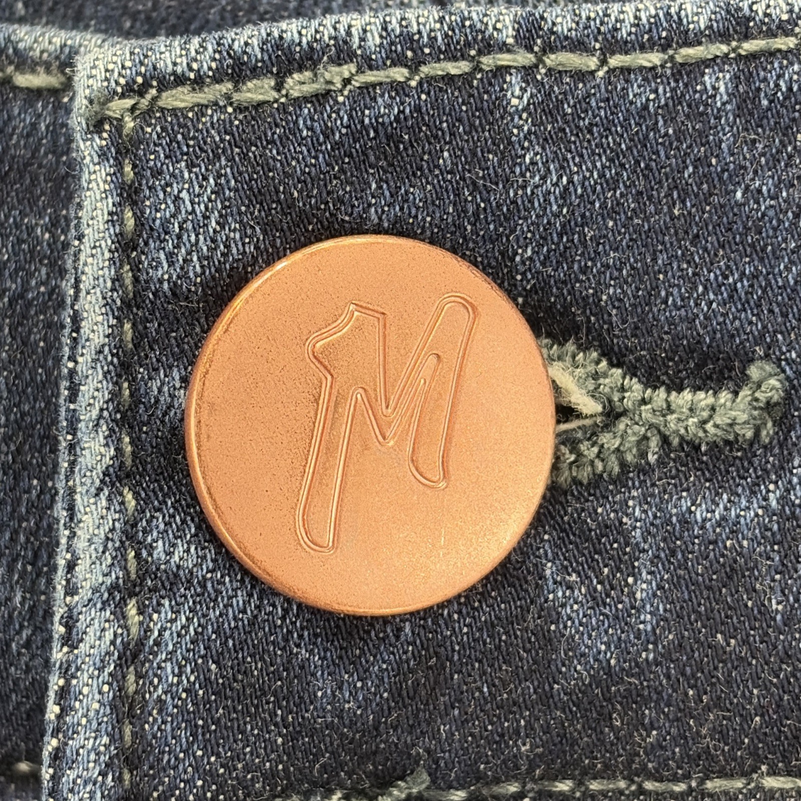 Mugsy Fultons Straight Fit Jeans Mens Size 44×30 Blue Dark Wash Denim Stretch
