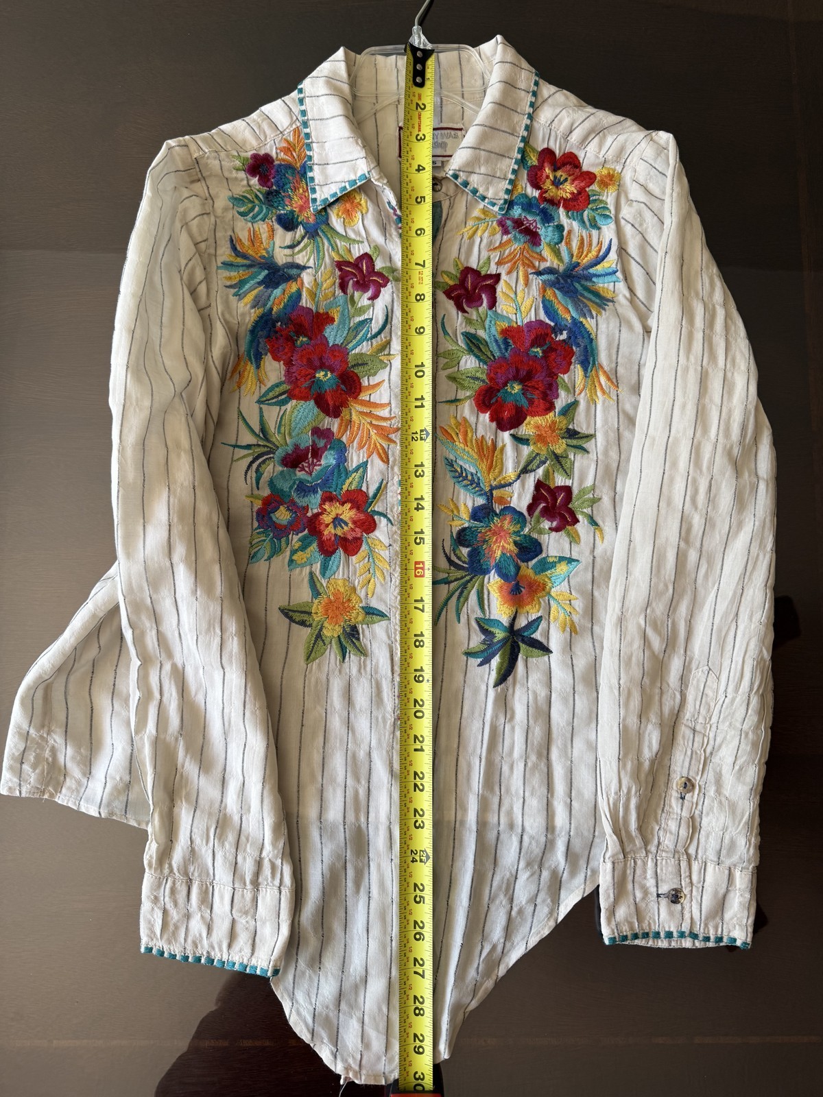Johnny Was Workshop Ivory Pinstripe Cotton Embroidered Floral Blouse Sz S
