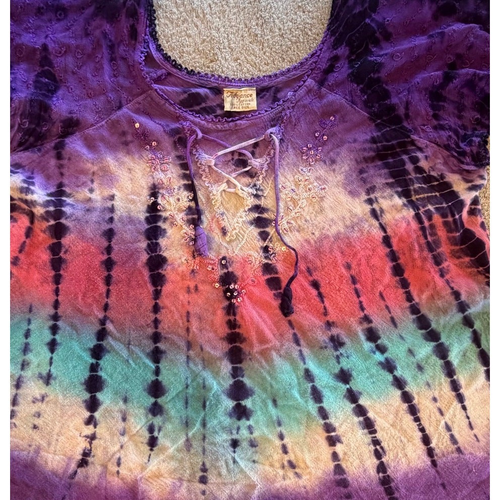 Vintage Advanced Apparels Tie-Dye T-Shirt Bohemian Fun Flowy Summer Top