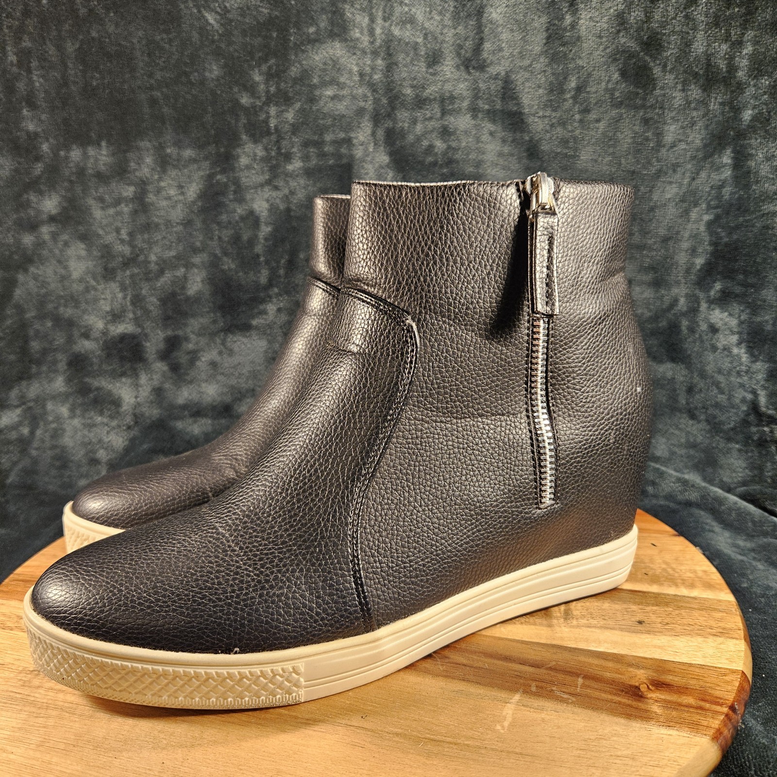 Rouge By Helium Hidden Wedge Boots Side Zip Black Womens Size 10
