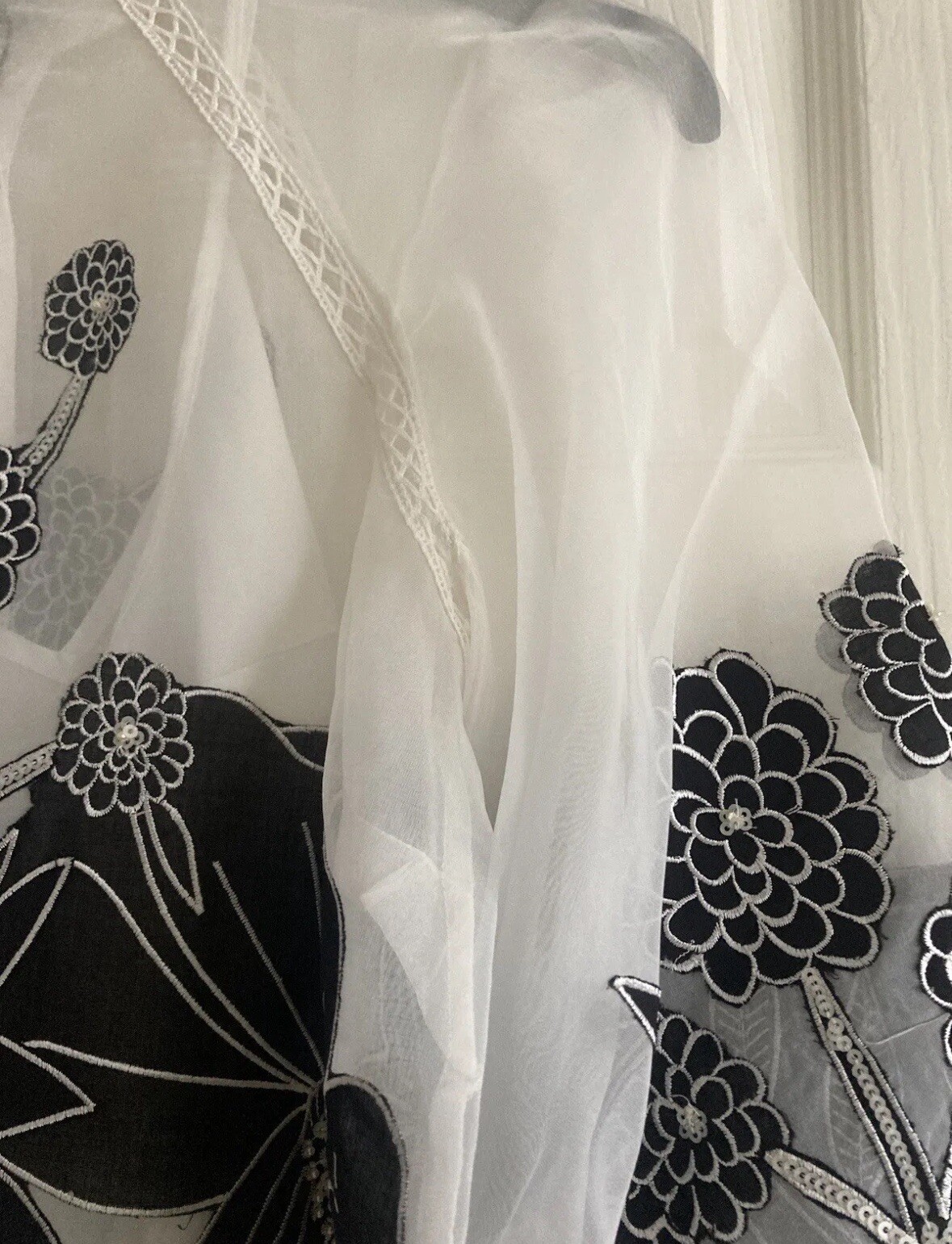 £229 Karen Millen Organdie Applique Balloon Sleeve Blouse UK 8 Black White