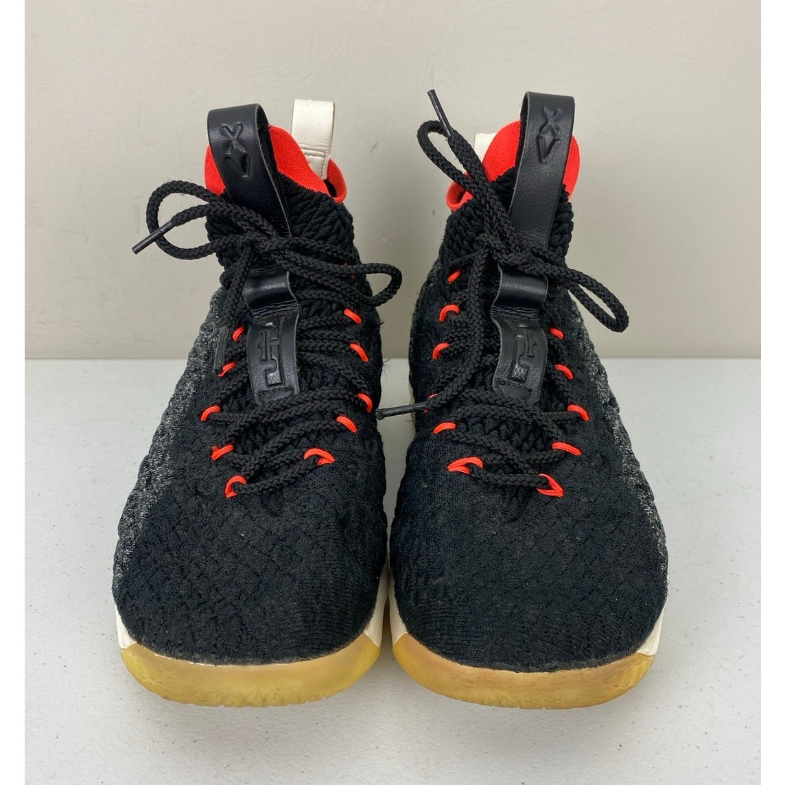 Men Nike Lebron James 15 XV Bright Crimson mid knit basketball sneakers, 8