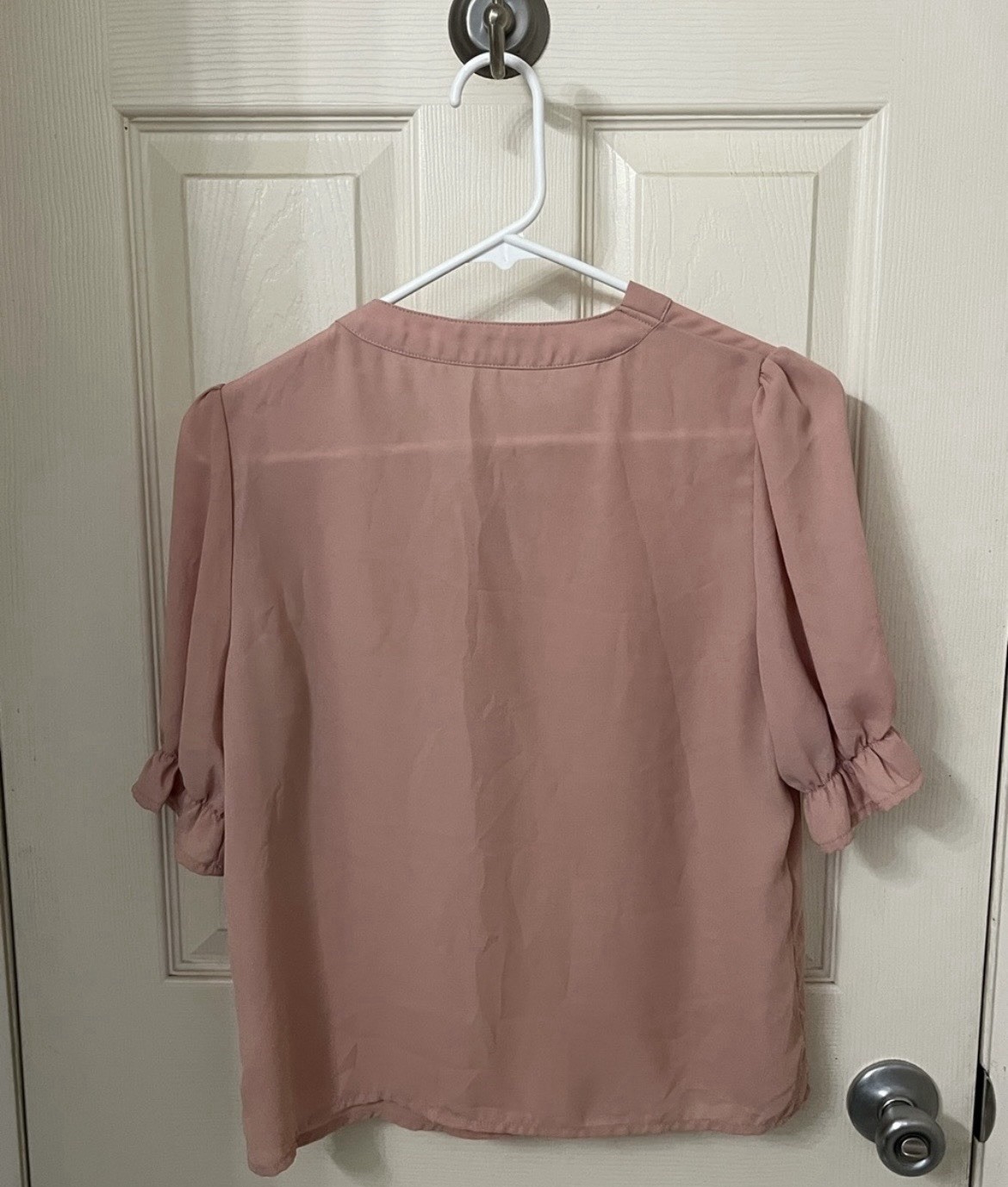 SHEIN Women’s Pink Solid V-Neck Tie Neck Short Sleeve Blouse Top S