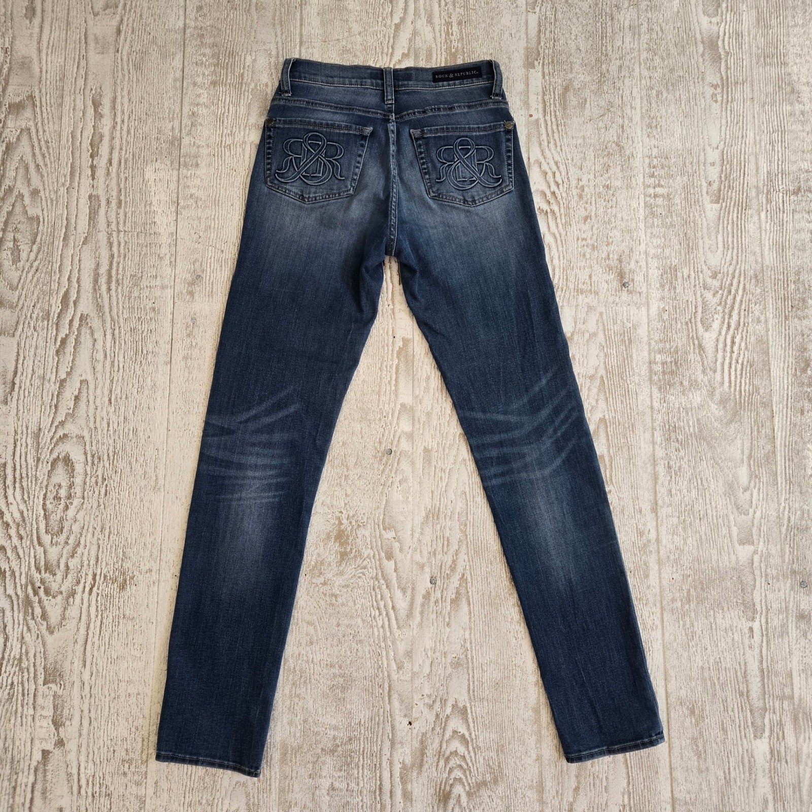 Rock & Republic Beijing Y2K Indigo Skinny Jeans Dark Wash Embroidered Size 2