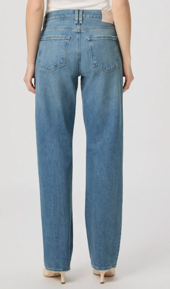 PAIGE Serena Straight Leg Boyfriend Jeans NWT Riff Wash Premium Denim
