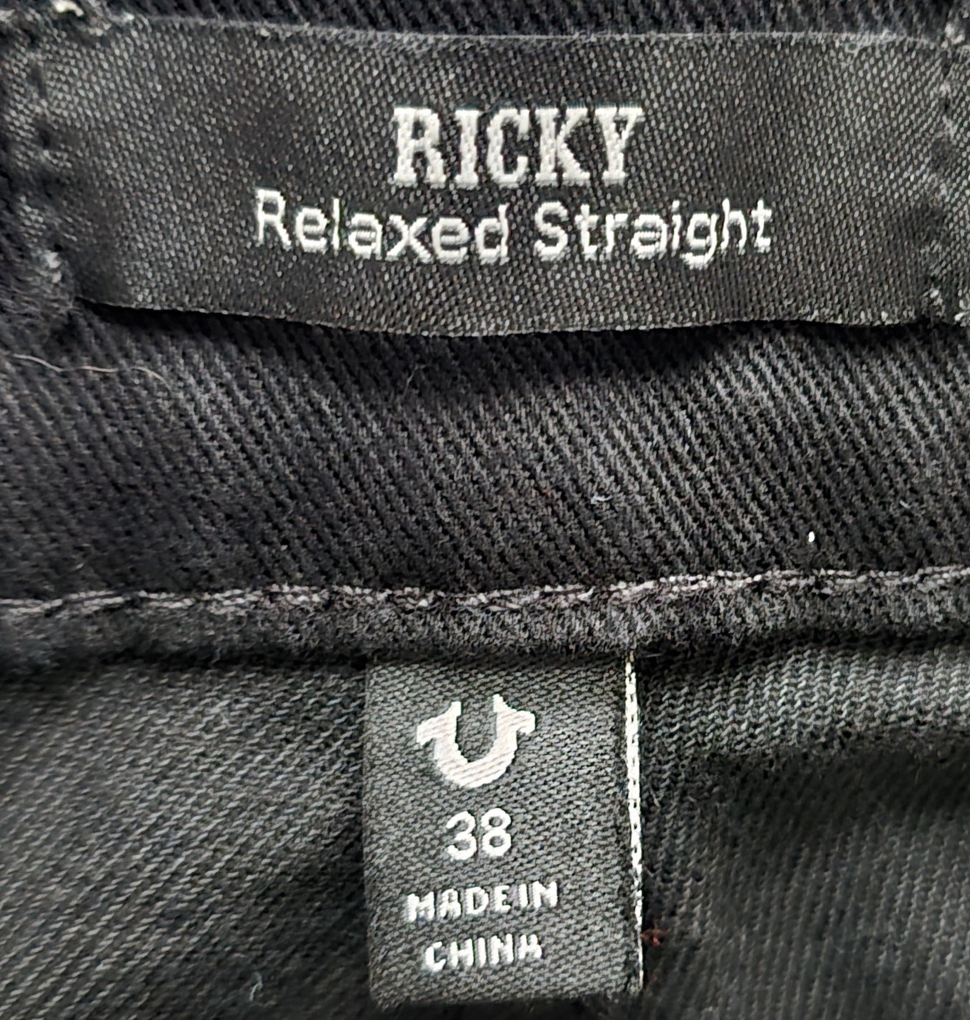 NWT True Religion Ricky Black Jeans Mens 38×30 Red Stitch Relaxed Straight Flap
